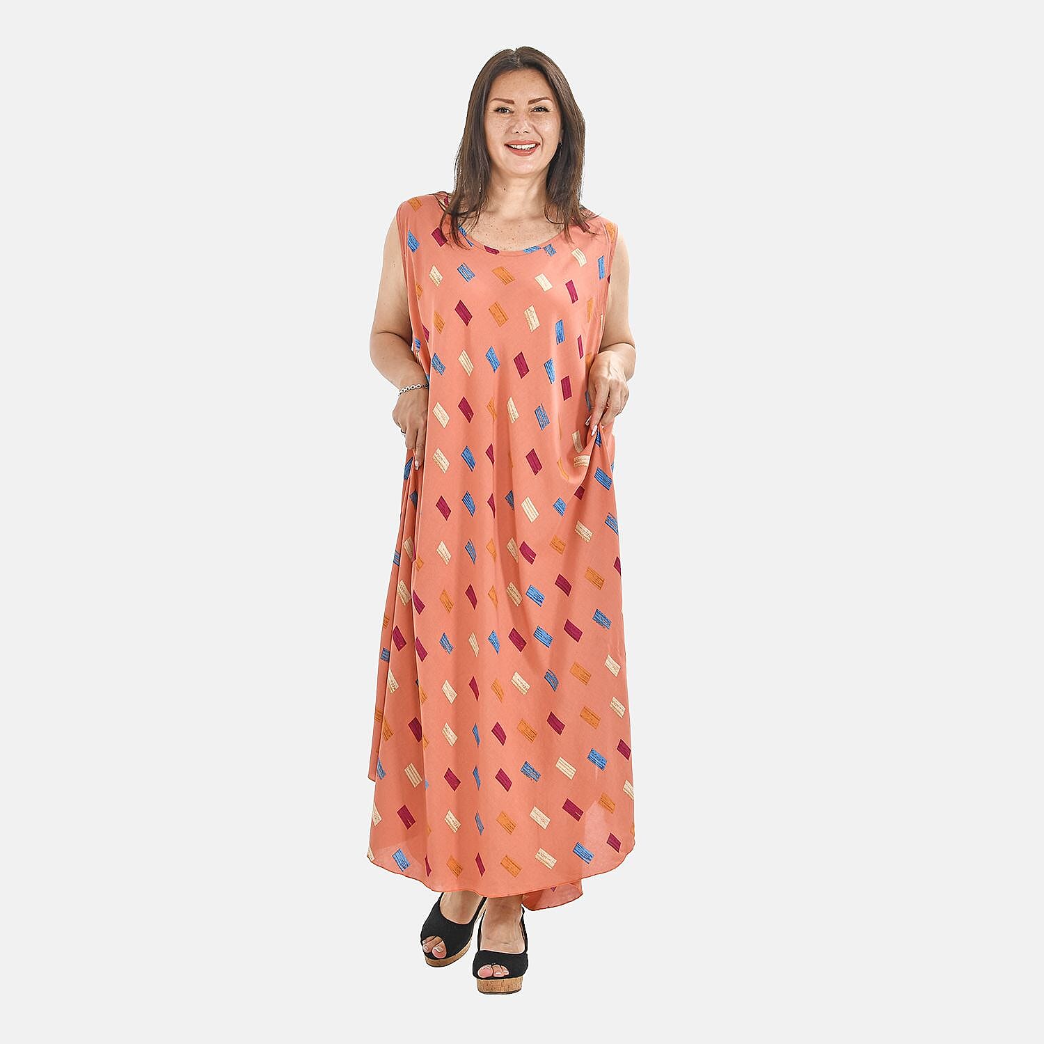 Tamsy 100% Viscose Square Pattern Umbrella Maxi Dress (One Size Curve) -  Foundation