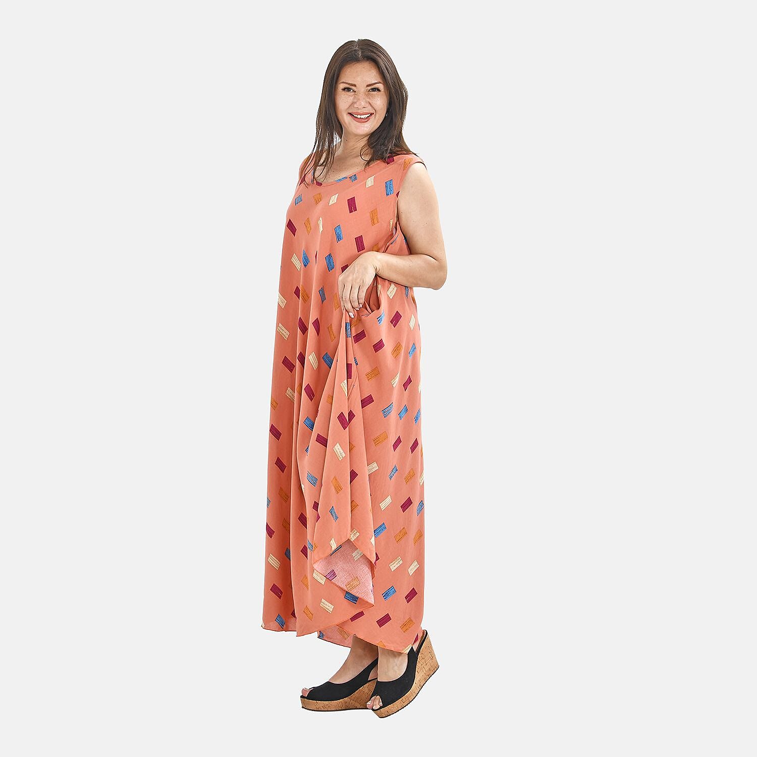 Tamsy 100% Viscose Square Pattern Umbrella Maxi Dress (One Size Curve) -  Foundation