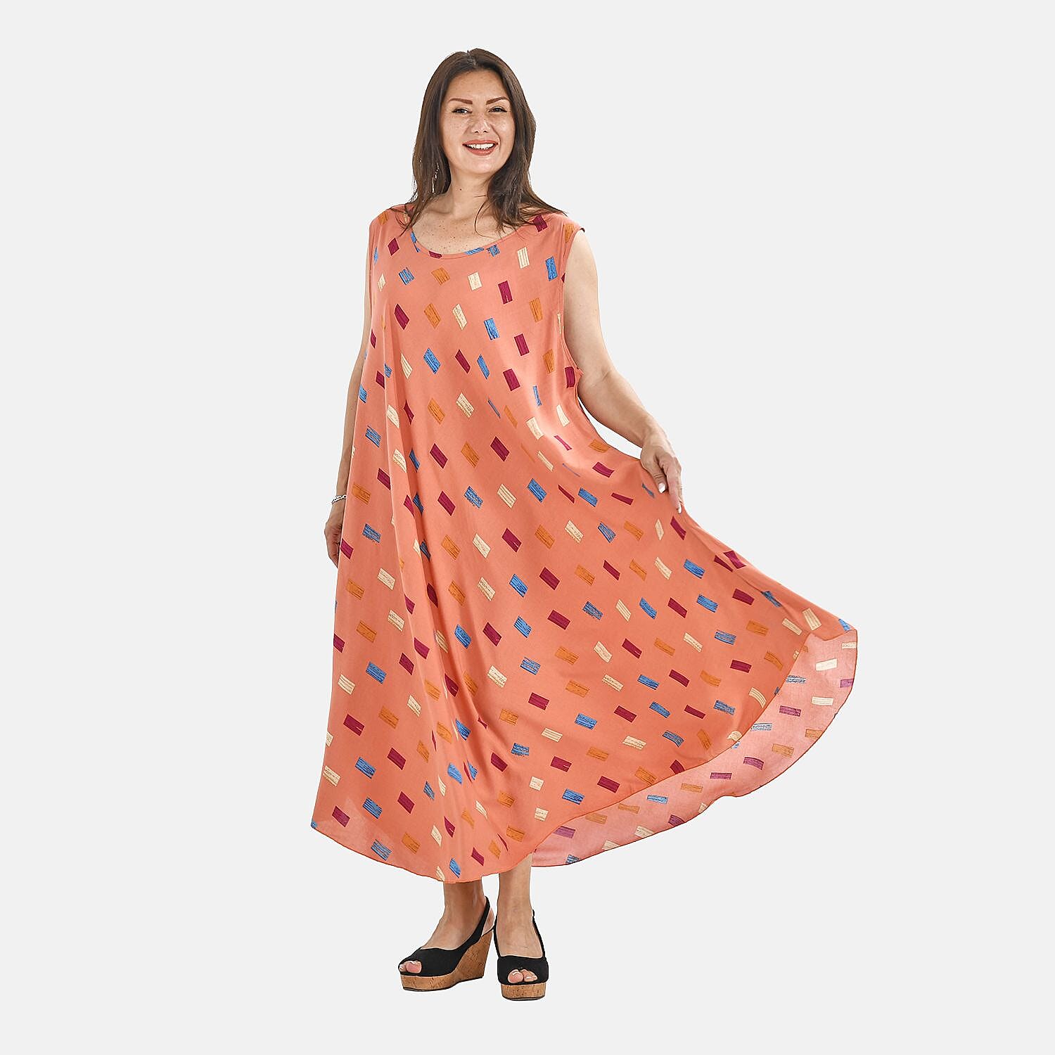 Tamsy 100% Viscose Square Pattern Umbrella Maxi Dress (One Size Curve) -  Foundation