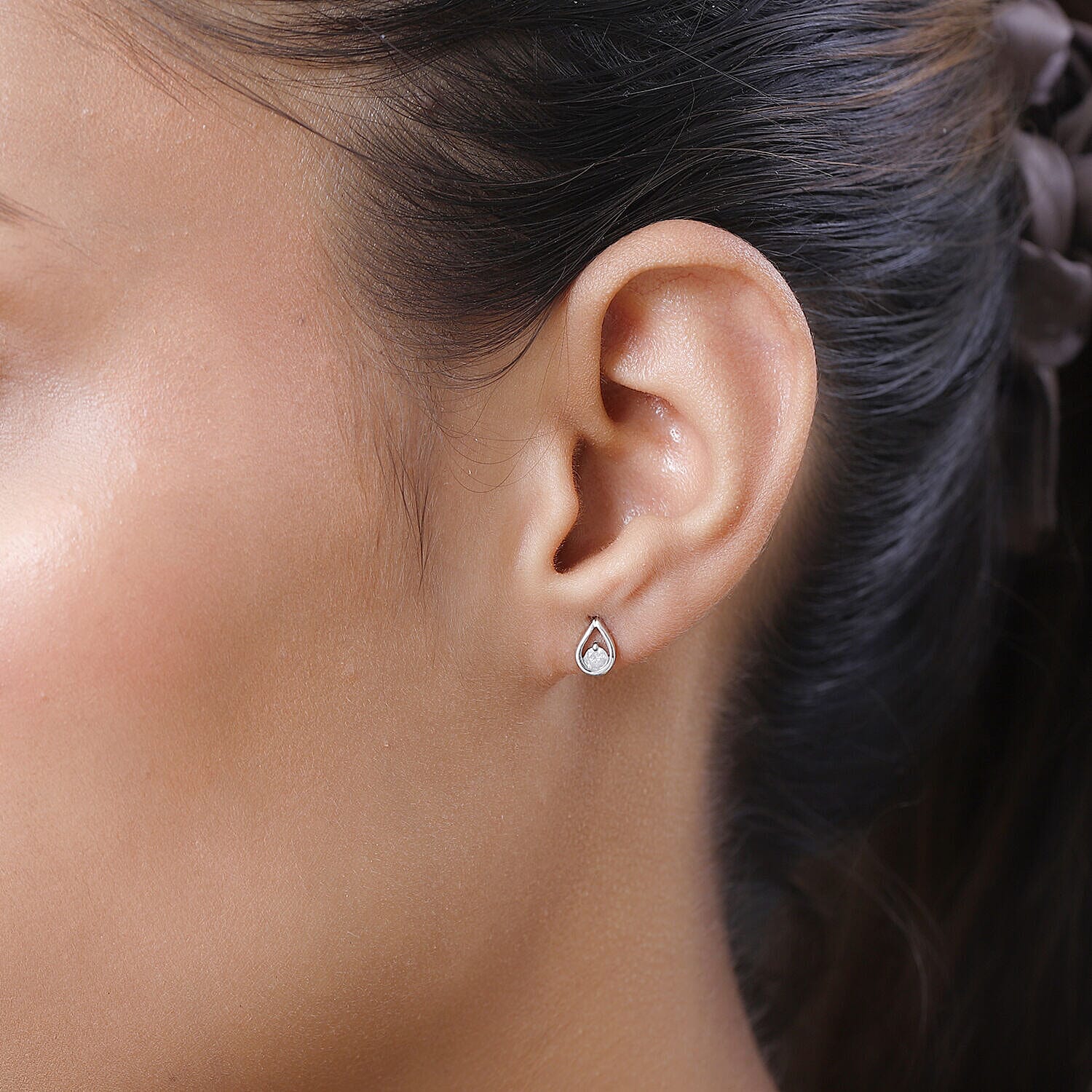 9K White Gold Diamond (G-H) Stud Earrings 0.19 Ct