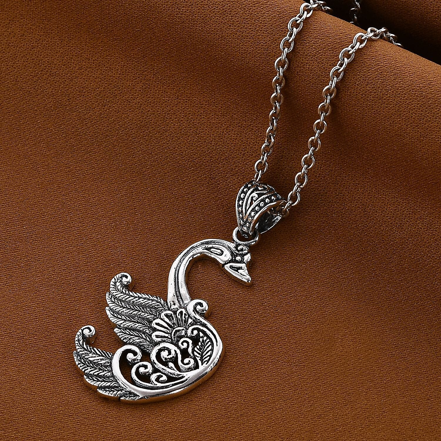 Royal Bali Collection - Sterling Silver Swan Pendant