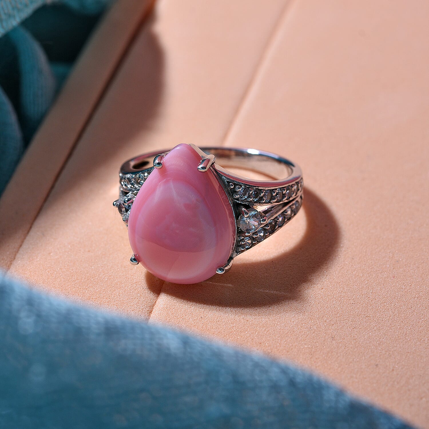 Queen Conch Shell and Natural Zircon Ring in Rhodium Overlay Sterling Silver 7.68 Ct