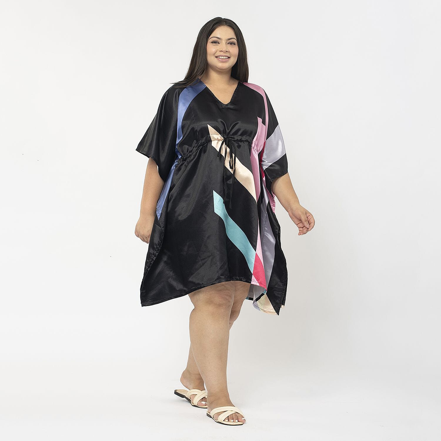 Tamsy Exclusive Liner Maze Print Short Kaftan (One Size, 8-18) - Black and Multi