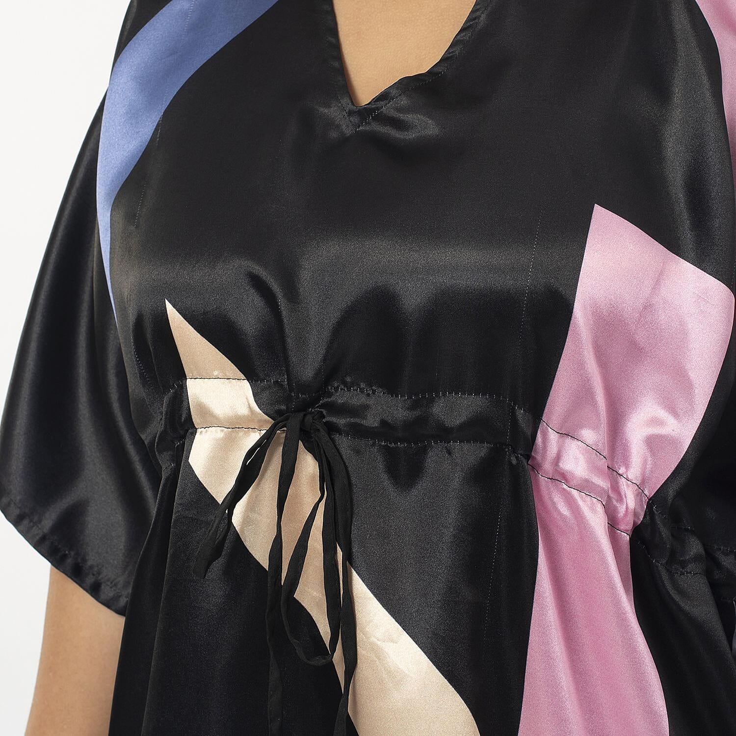 Tamsy Exclusive Liner Maze Print Short Kaftan (One Size, 8-18) - Black and Multi