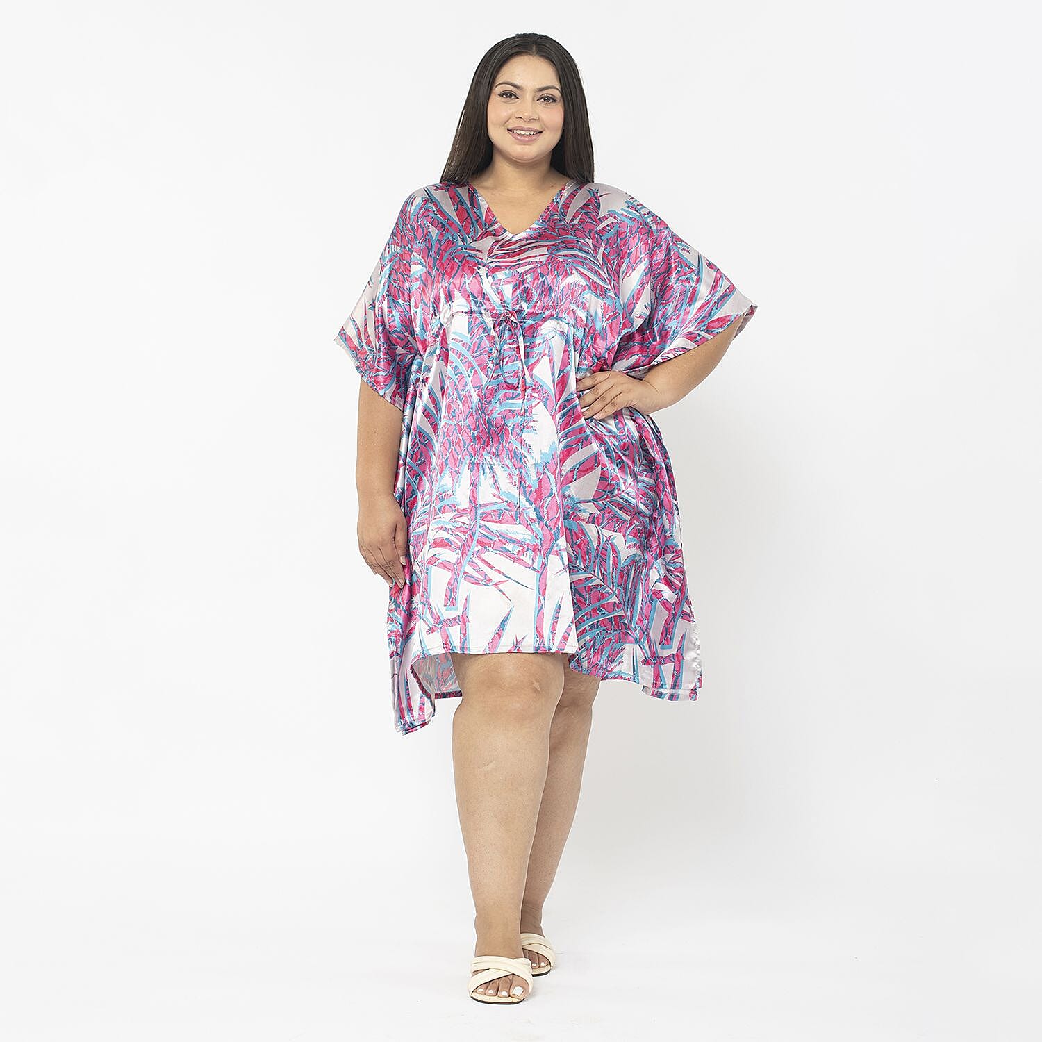 Tamsy Exclusive Liner Maze Print Short Kaftan (One Size, 8-18) - Black and Multi