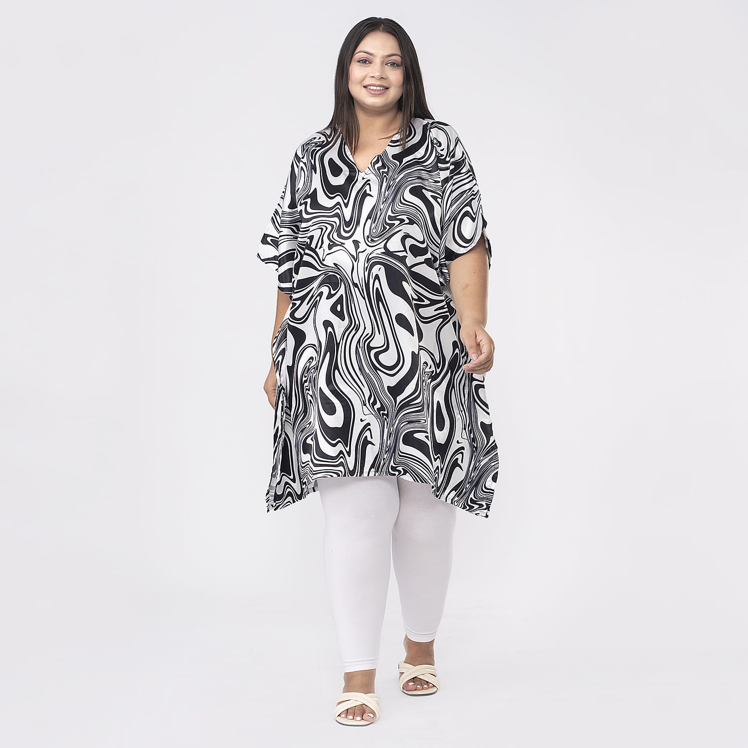 Tamsy V-Neck Printed Short Kaftan