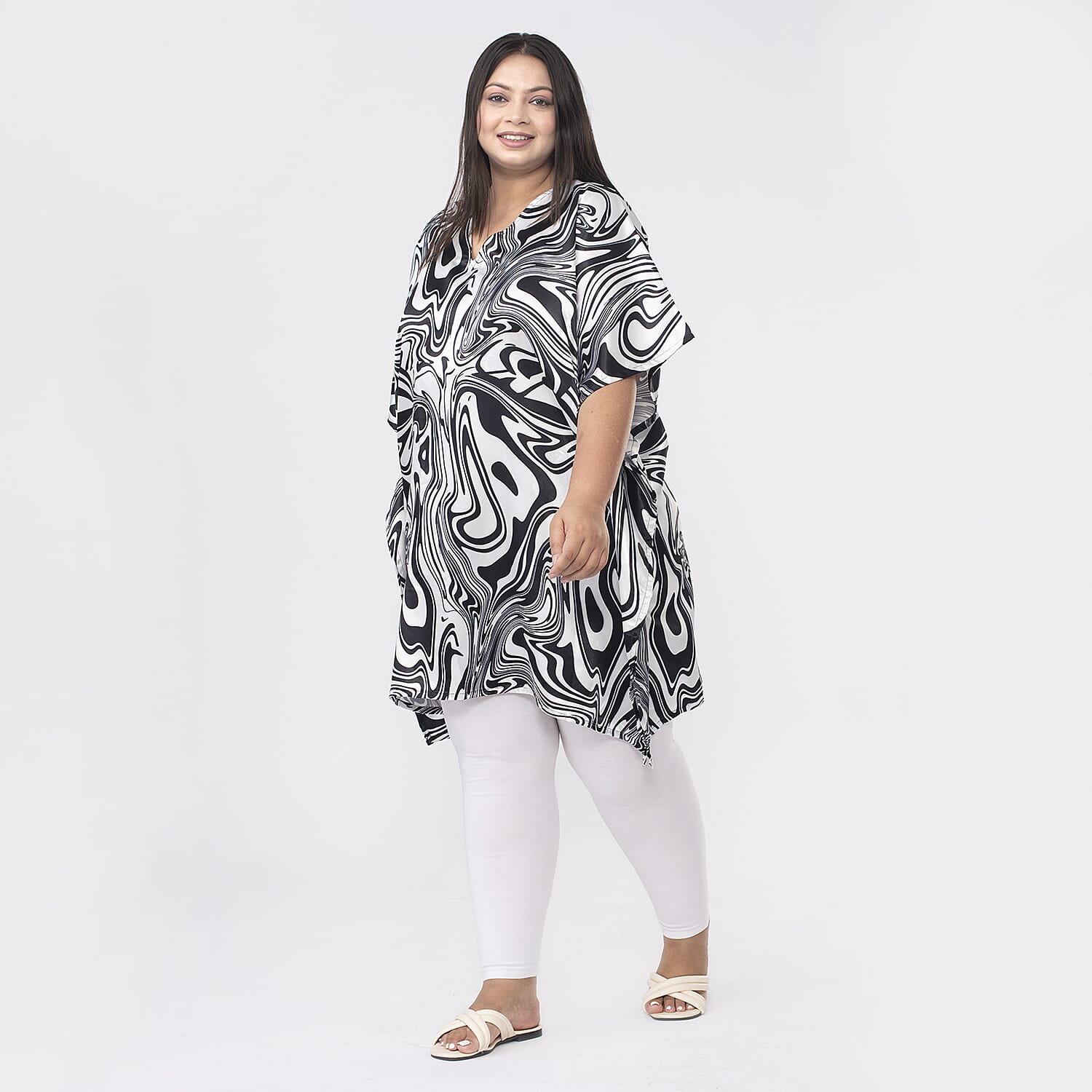 Tamsy V-Neck Printed Short Kaftan