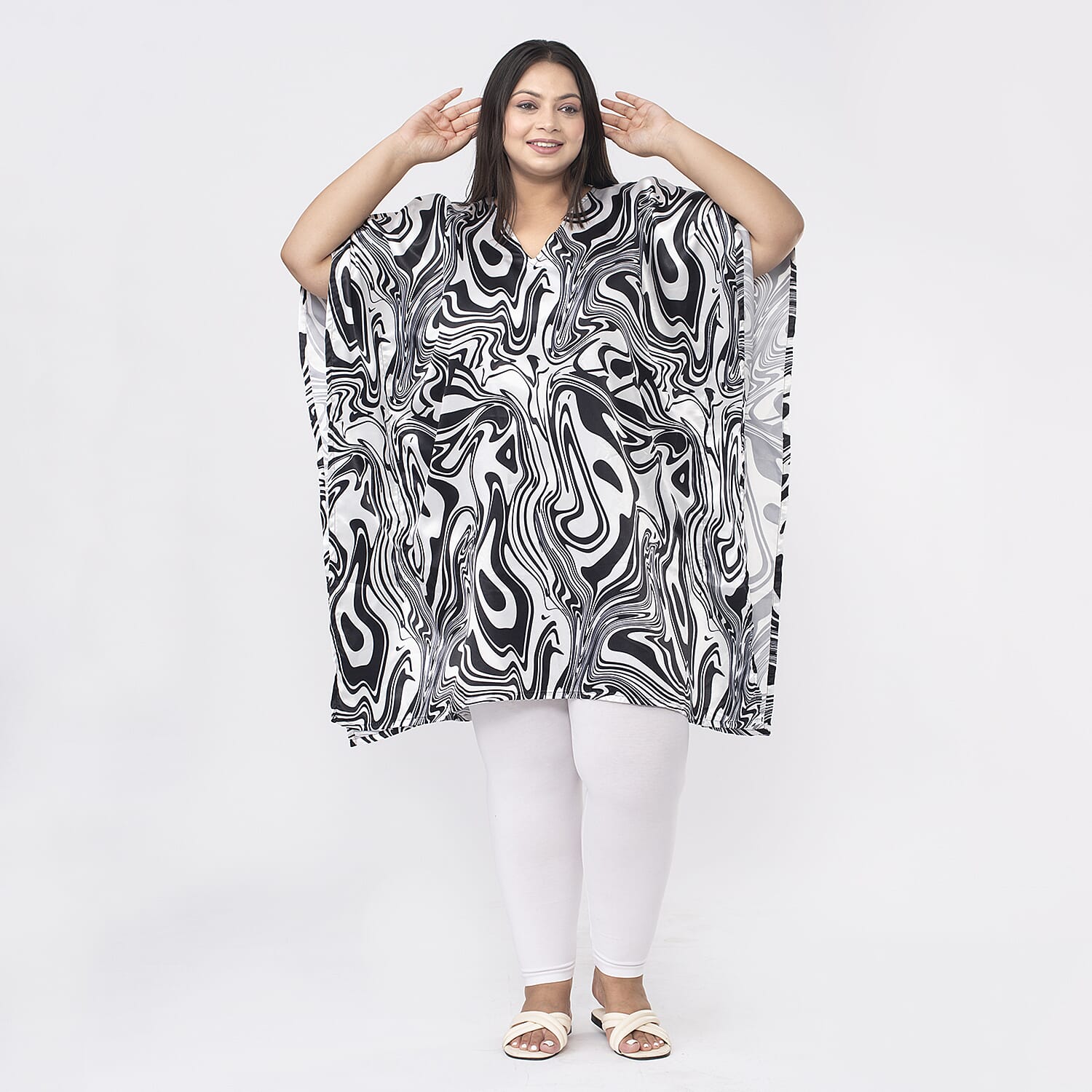 Tamsy V-Neck Printed Short Kaftan