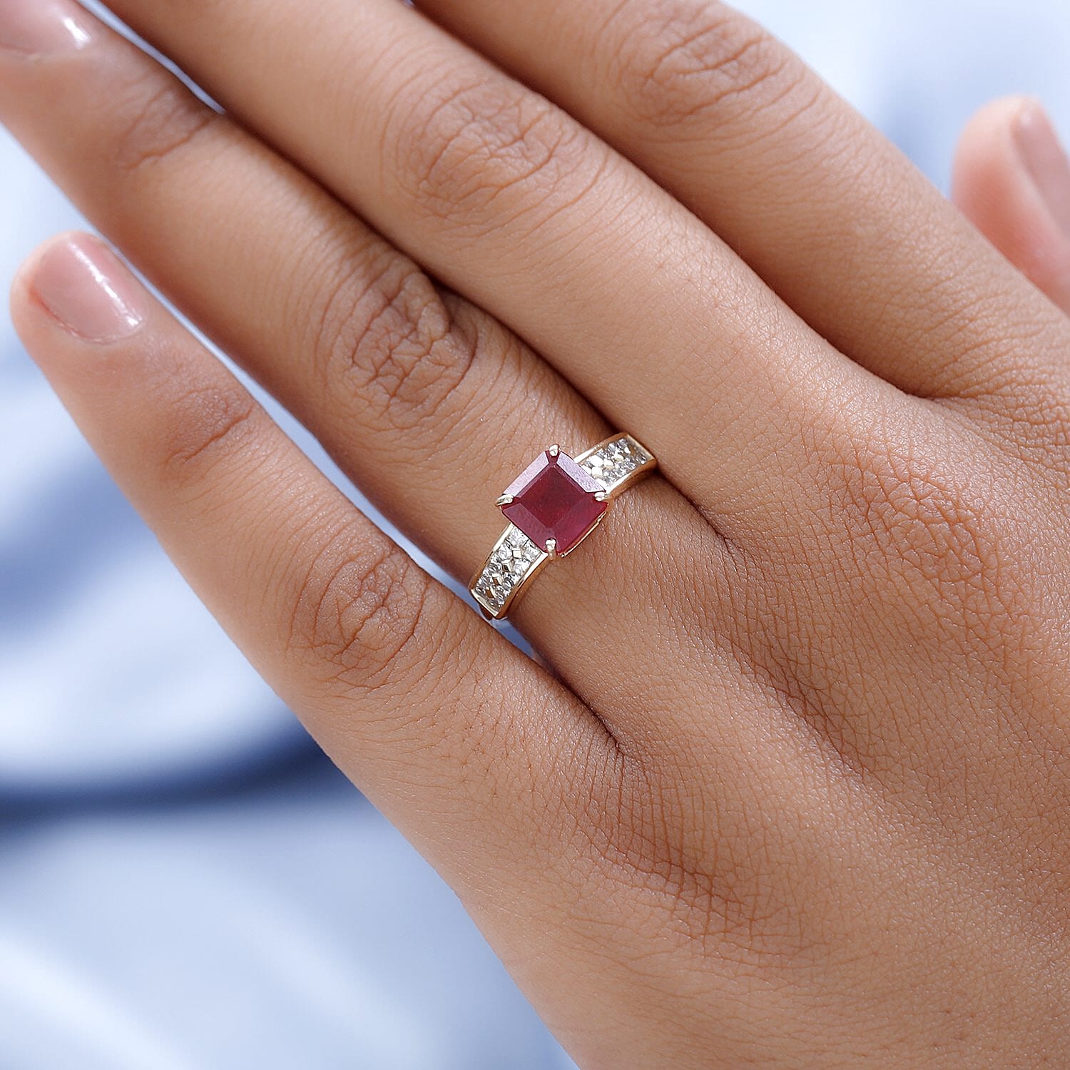 9K Yellow Gold African Ruby and Moissanite Ring 2.85 Ct