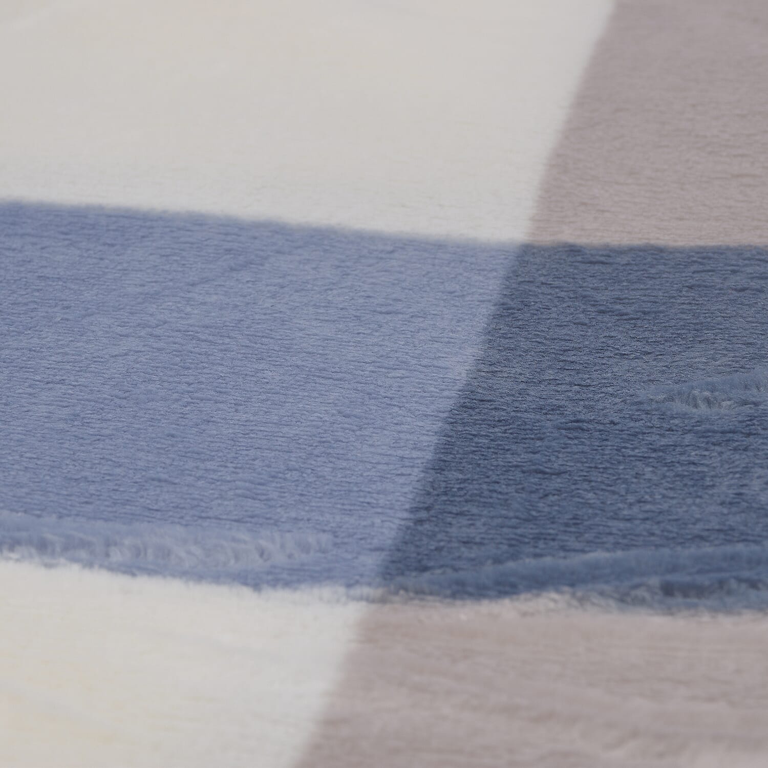 Flannel Block Pattern Blanket (King Size, 200x150 cm) - Multi