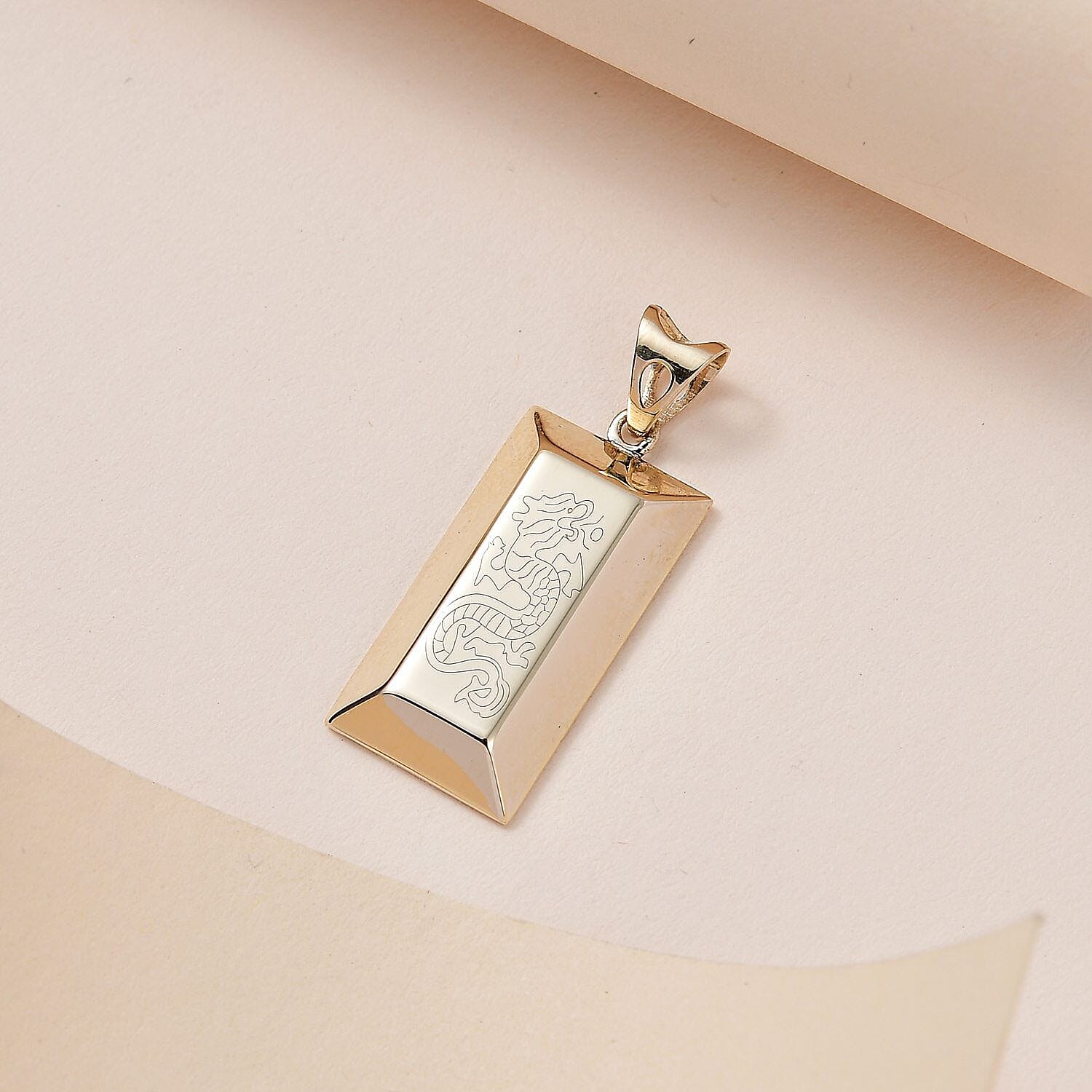 9K Yellow Gold  Fancy Pendant,  Gold Wt. 1.38 Gms