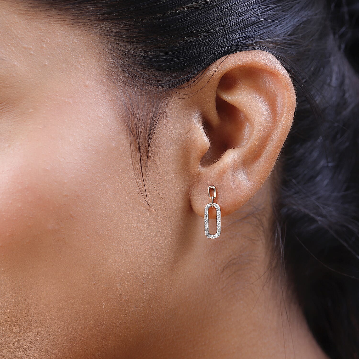 9K Yellow Gold SGL Certified Diamond (G-H) Stud Earrings 0.25 Ct