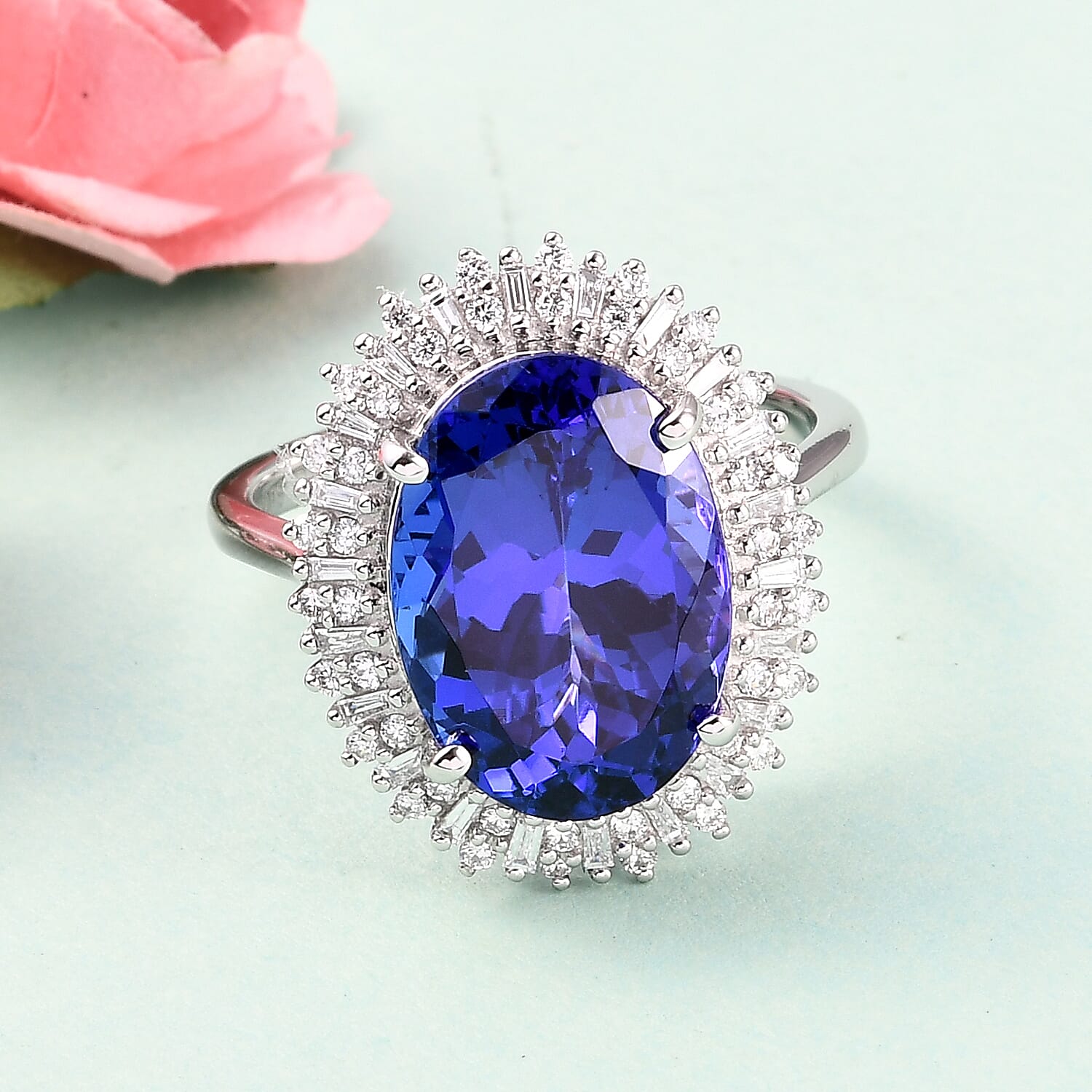 RHAPSODY 950 Platinum  AAAA Tanzanite and Diamond (VS-E-F) Cluster Ring 8.57 Ct, Platinum Wt. 7.00 Gms