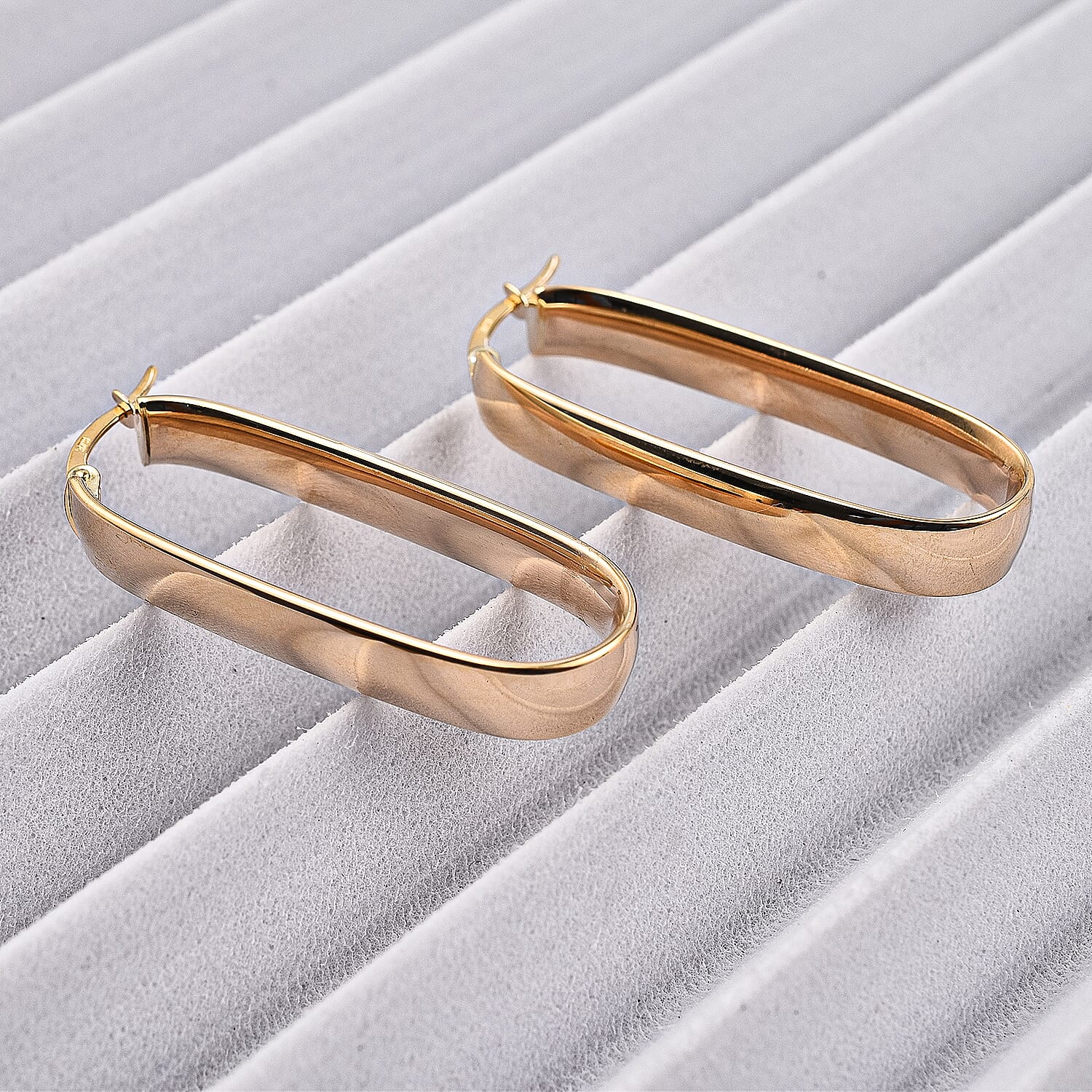 9K Yellow Gold Plain Hoop Earrings