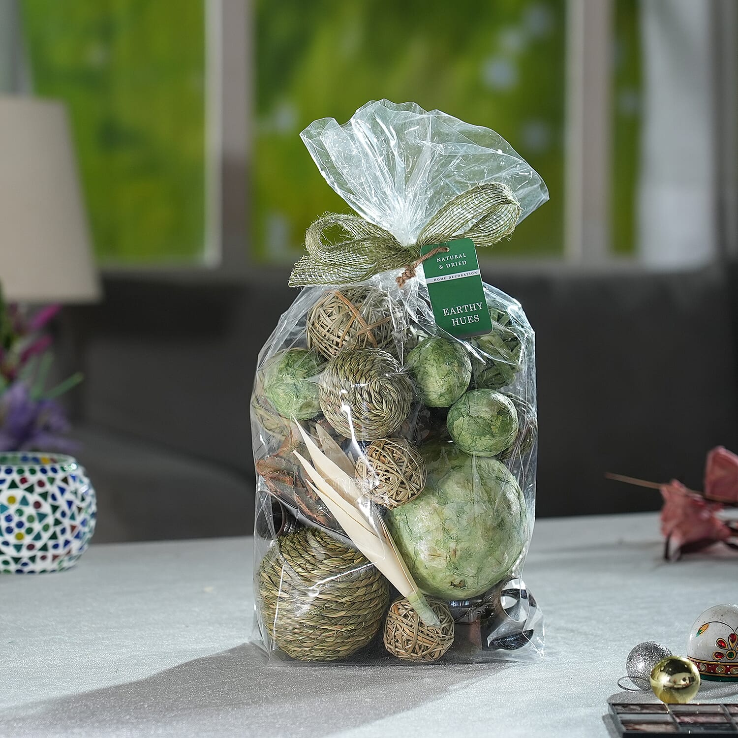 Table Decoration (Size 18x26x1 cm) - Green & Brown