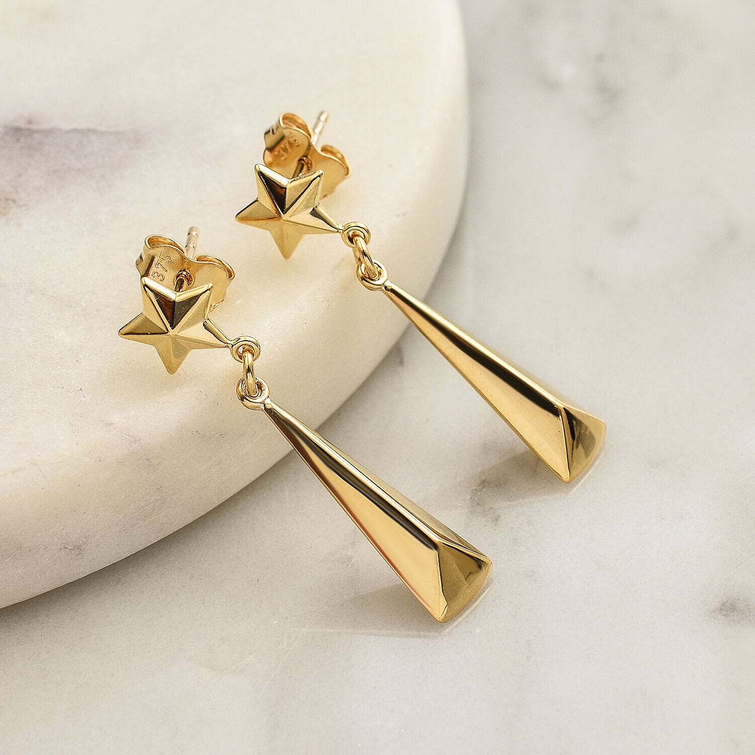 Las Vegas Closeout Deal - 9K Yellow Gold Pyramid Earrings