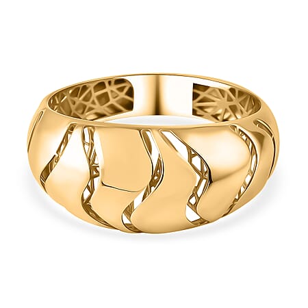 Las Vegas Closeout Deal - 9K Yellow Gold Ring