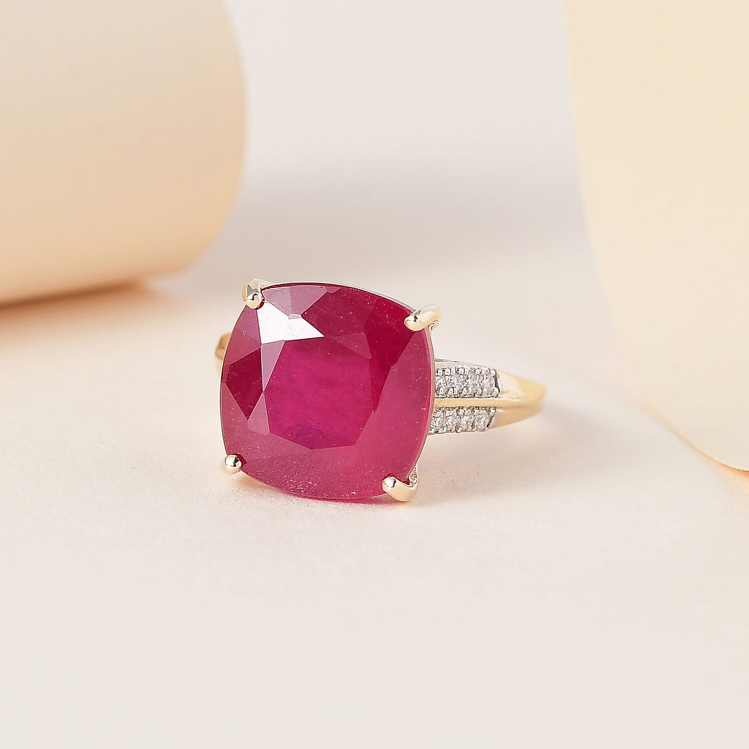 9K Yellow Gold African Ruby and Moissanite Ring 11.89 Ct