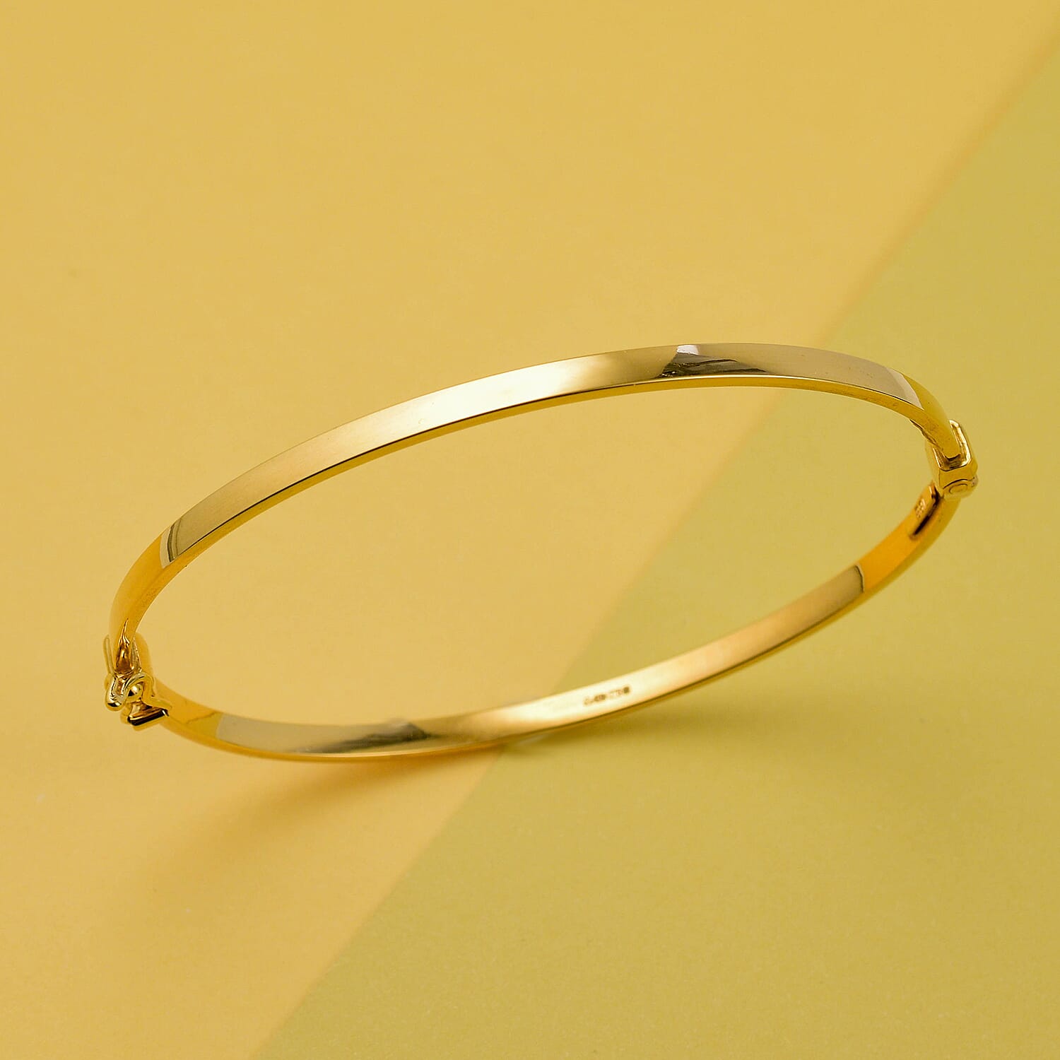 Vicenza Closeout - Designer Inspired 9K Yellow Gold Tube Bangle (Size - 7.0) 3.01 Grams