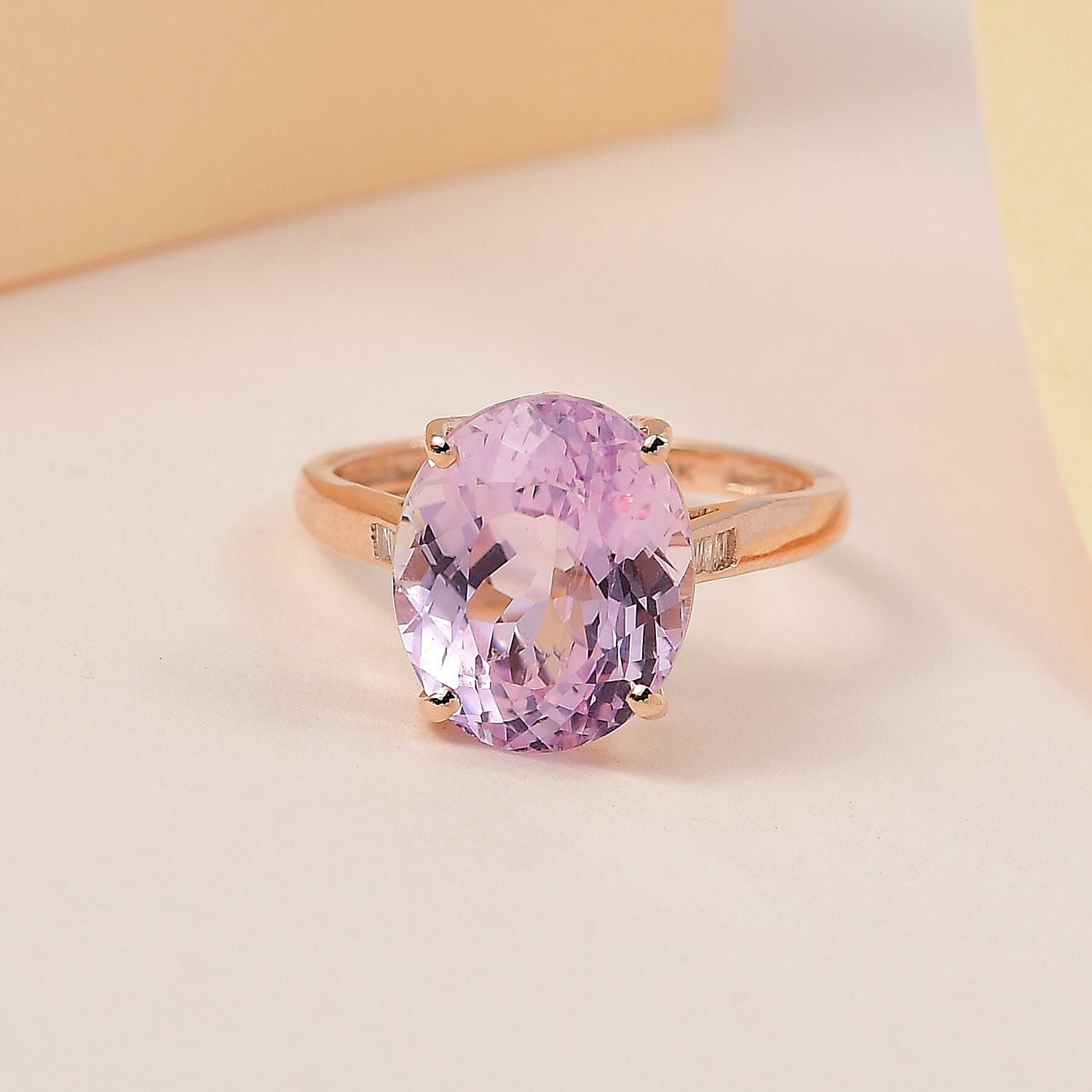 9K Rose Gold Urucum Kunzite and Diamond Ring 6.37 Ct