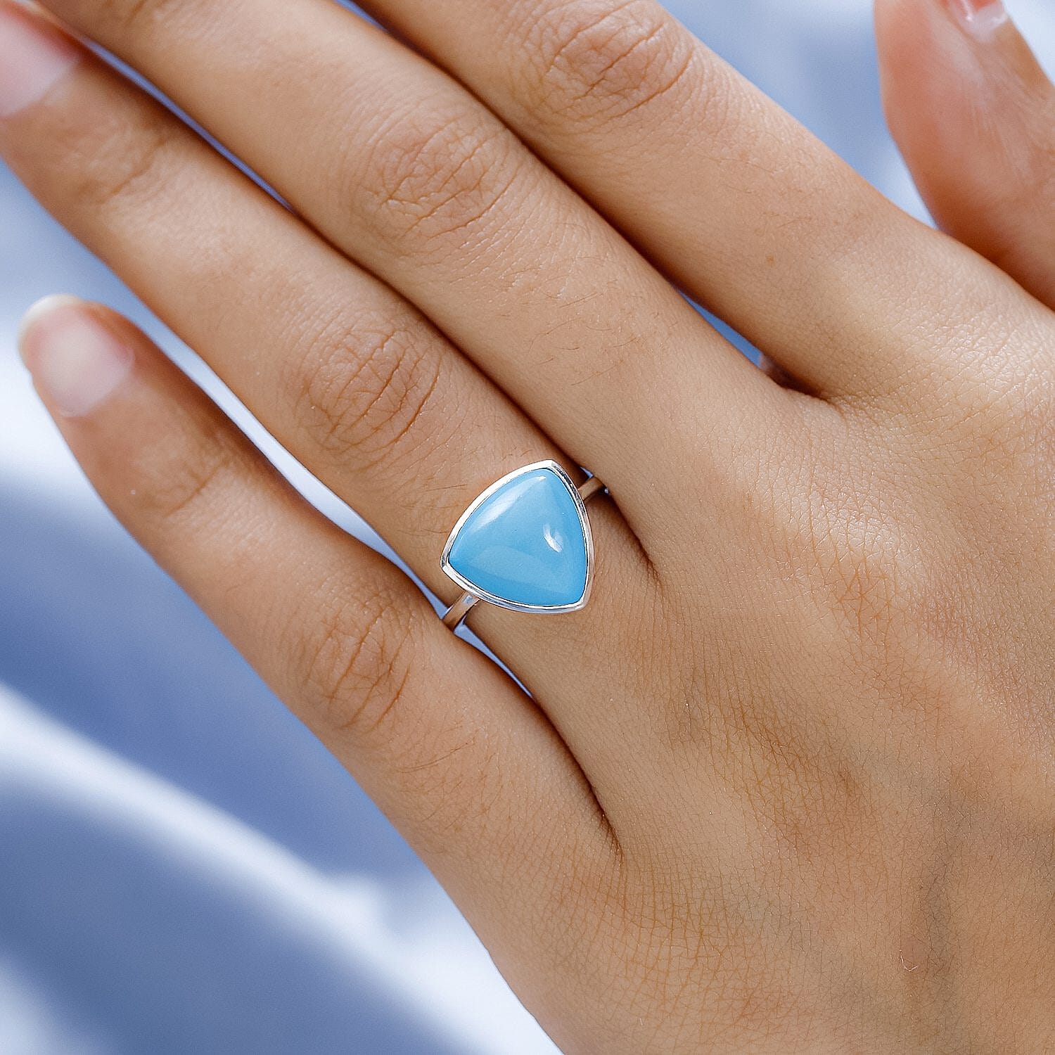 Arizona Sleeping Beauty Turquoise Trillion Ring in Platinum Overlay Sterling Silver 4.72 Ct