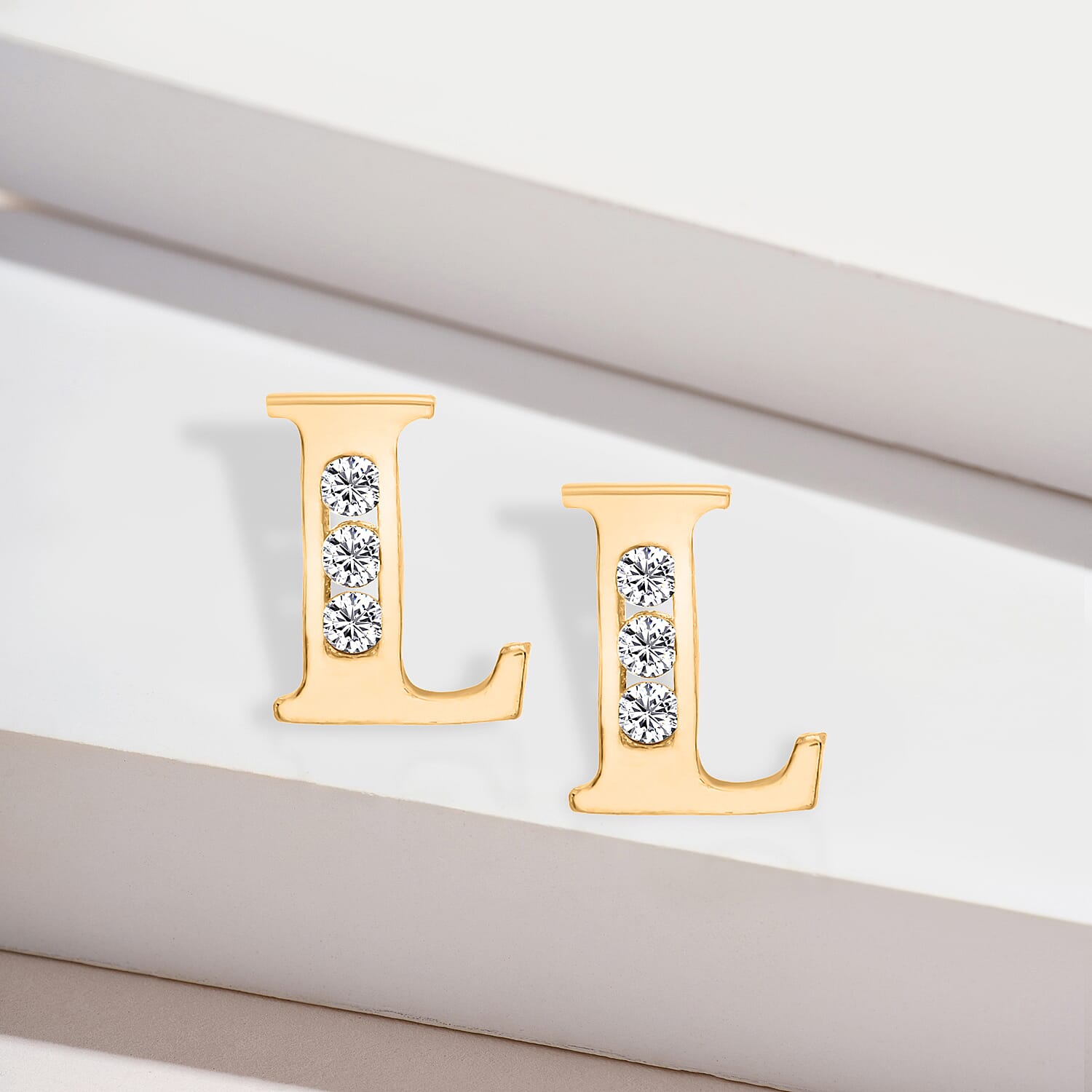 9K Yellow Gold  A   Cubic Zirconia  Earring 0.03 ct,  Gold Wt. 0.47 Gms  0.030  Ct.