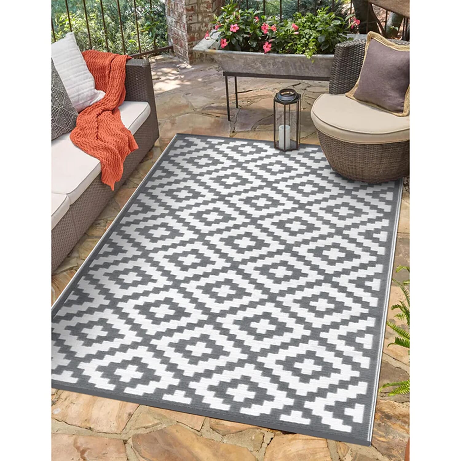 Green Decore Lightweight Reversible Stain Proof Plastic Outdoor Rug (Size 180x120 cm) - Warm Grey and White