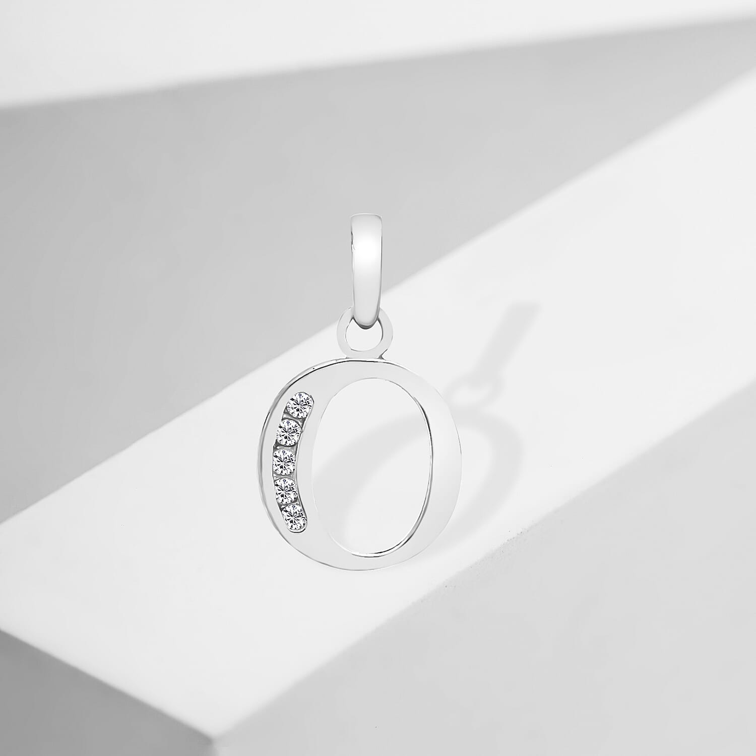 9K White Gold  A   Cubic Zirconia  Pendant 0.03 ct,  Gold Wt. 0.5 Gms  0.025  Ct.