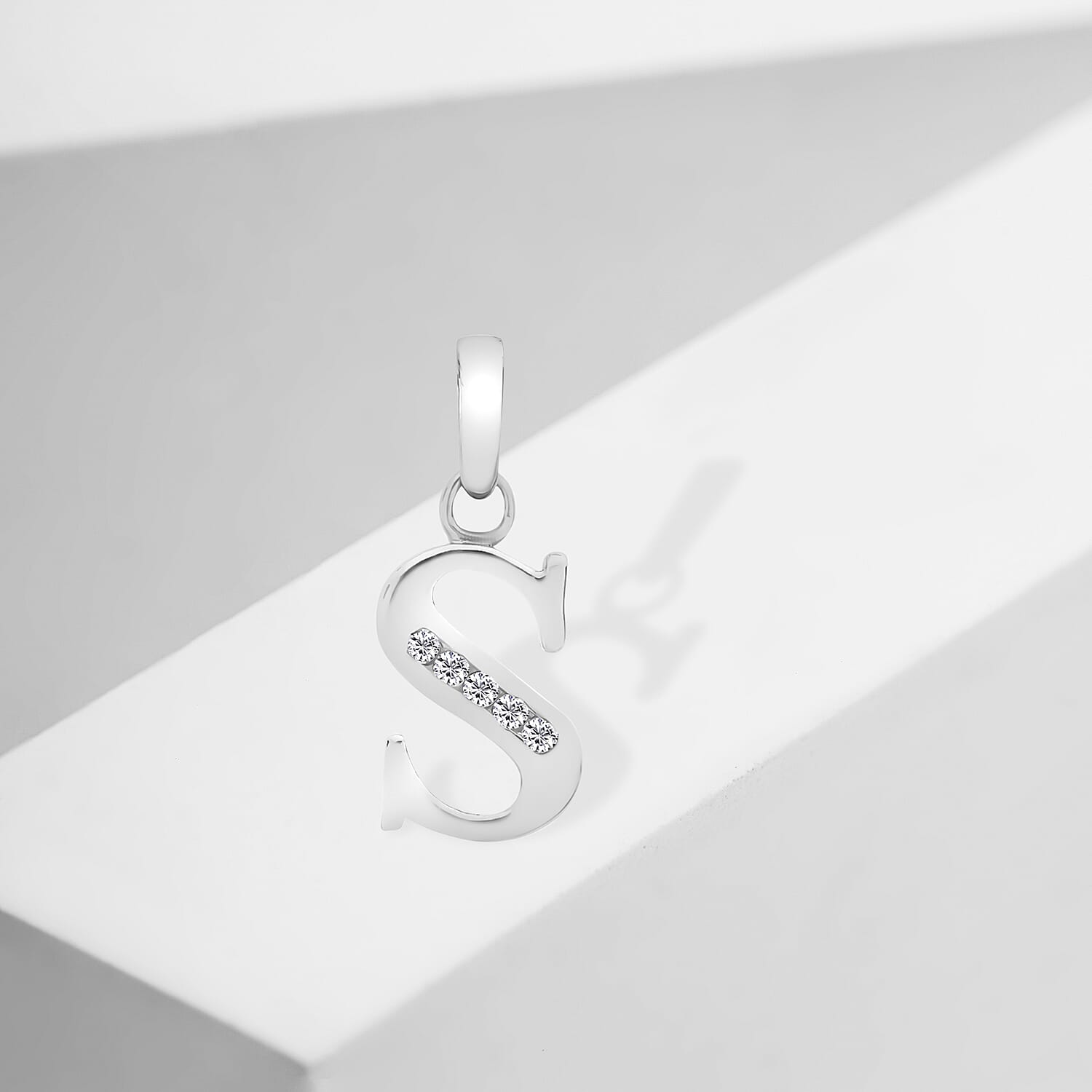 9K White Gold  A   Cubic Zirconia  Pendant 0.03 ct,  Gold Wt. 0.51 Gms  0.025  Ct.