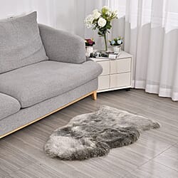 Faux Fur Patterned Rug - Doormat -  White