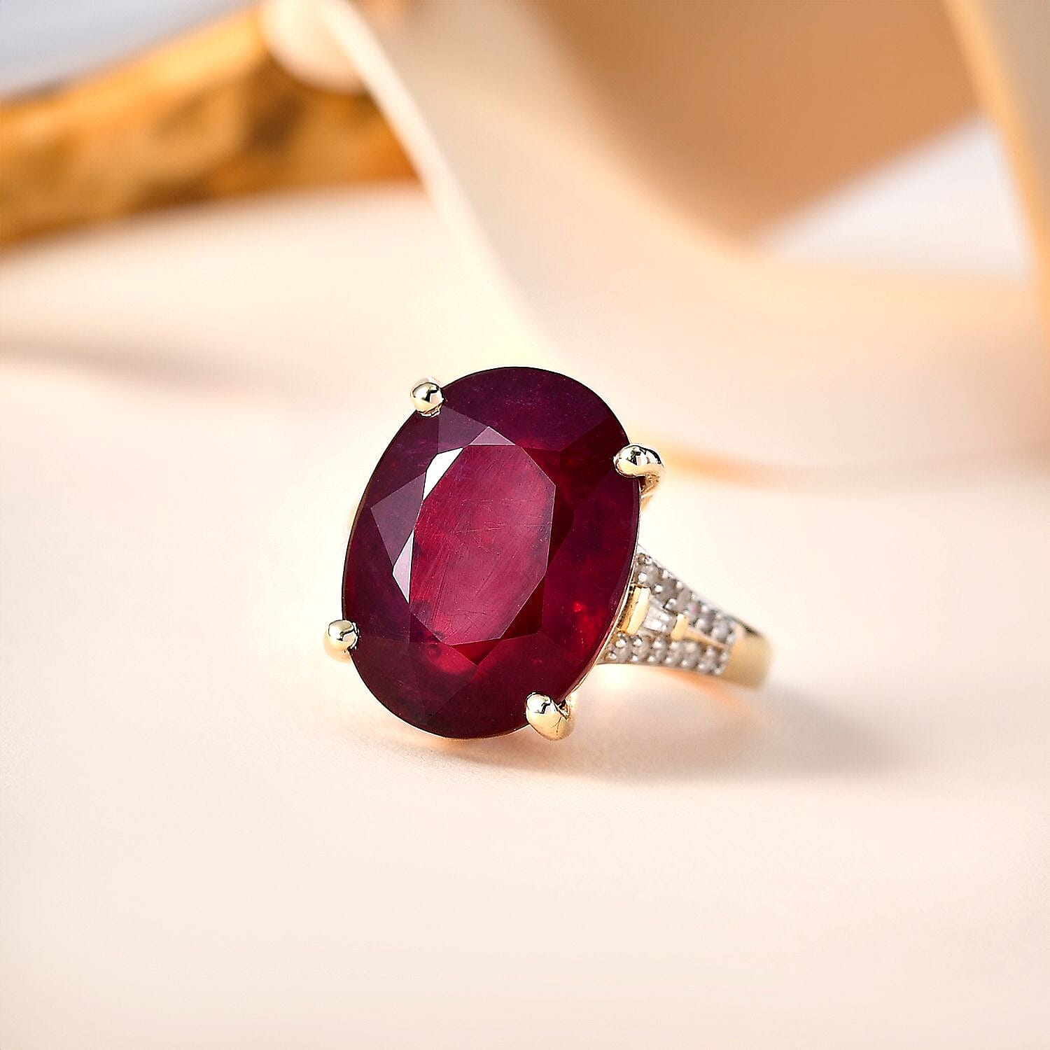 9K Yellow Gold AAA African Ruby 15.5cts & Diamond Ring Gold Wt. 3.79 Gms
