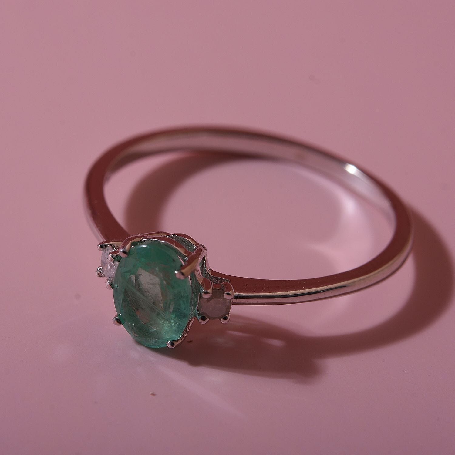 9K White Gold Emerald and Diamond (I3 -G-H) Ring 0.81 Ct