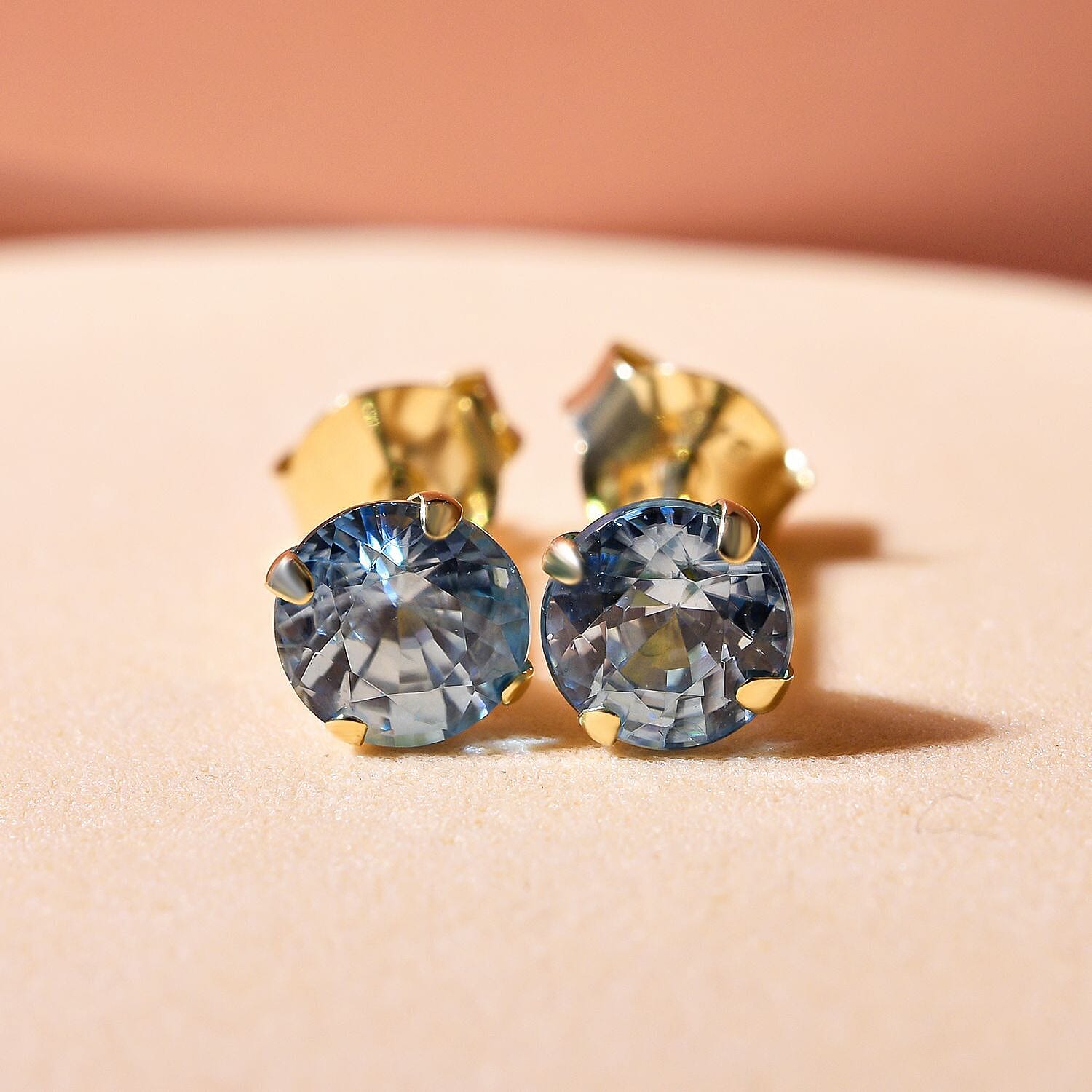9K Yellow Gold Blue Zircon Earrings 1.56 Ct