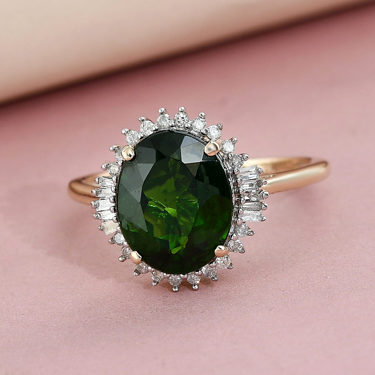 9K Yellow Gold AAA Chrome Diopside and Diamond Ring 3.86 Ct