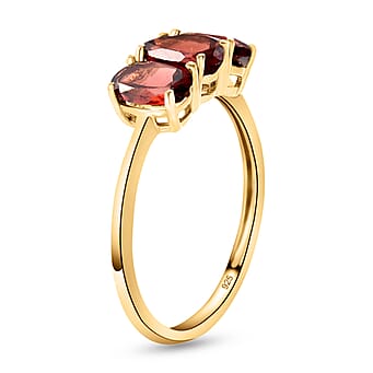 https://tjcuk.sirv.com/Products/74/4/7442108/Mozambique-Garnet-Trilogy-Ring-in-18K-Vermeil-Yellow-Gold-Over-Sterlin_7442108_3.jpg?w=342&h=342