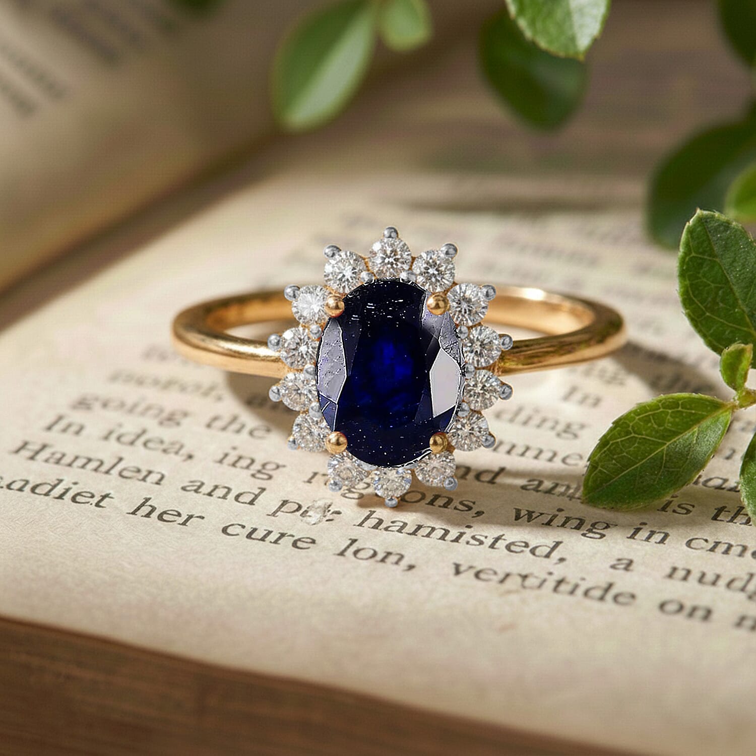 Princess Diana Inspired Halo Ring in Sterling Silver