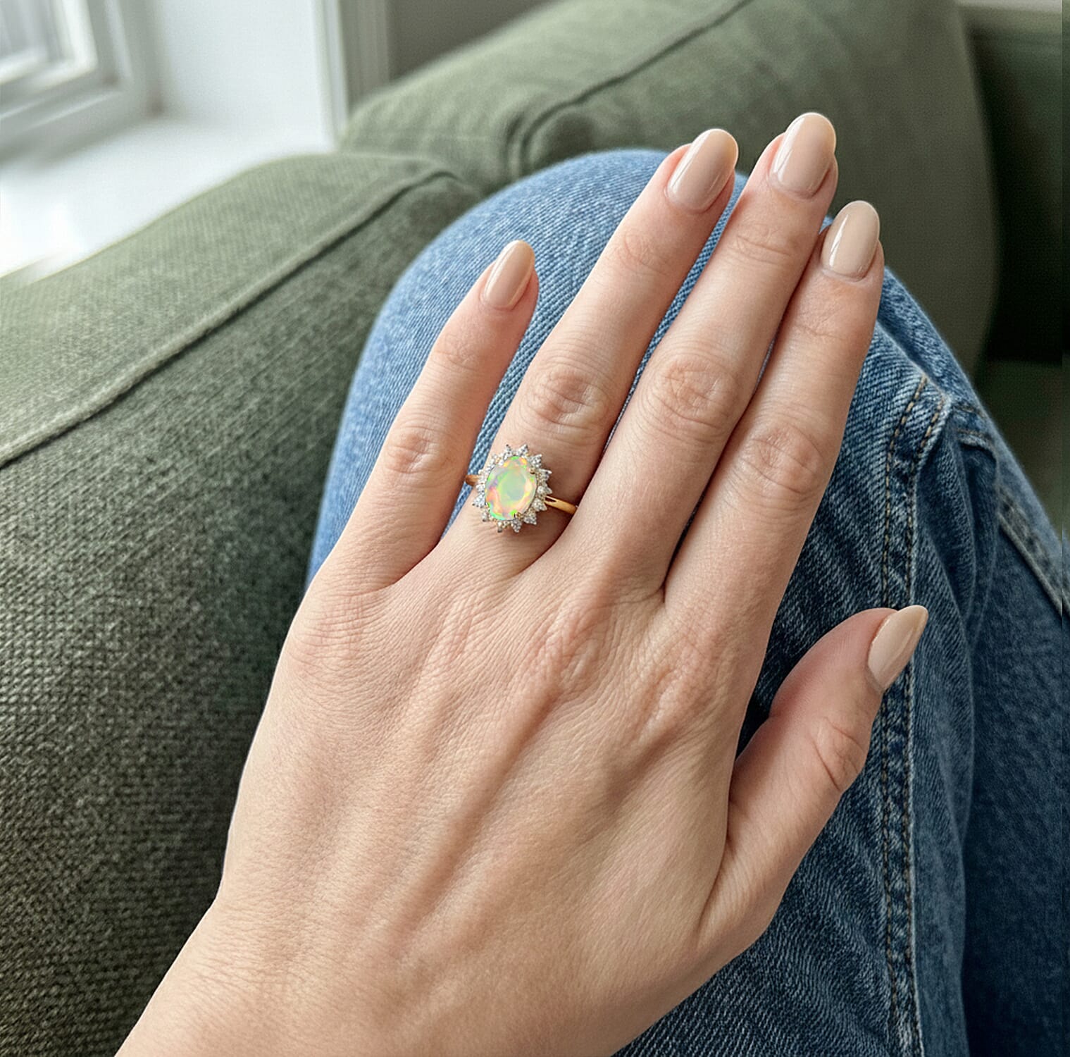 Princess Diana Inspired Halo Ring in Sterling Silver