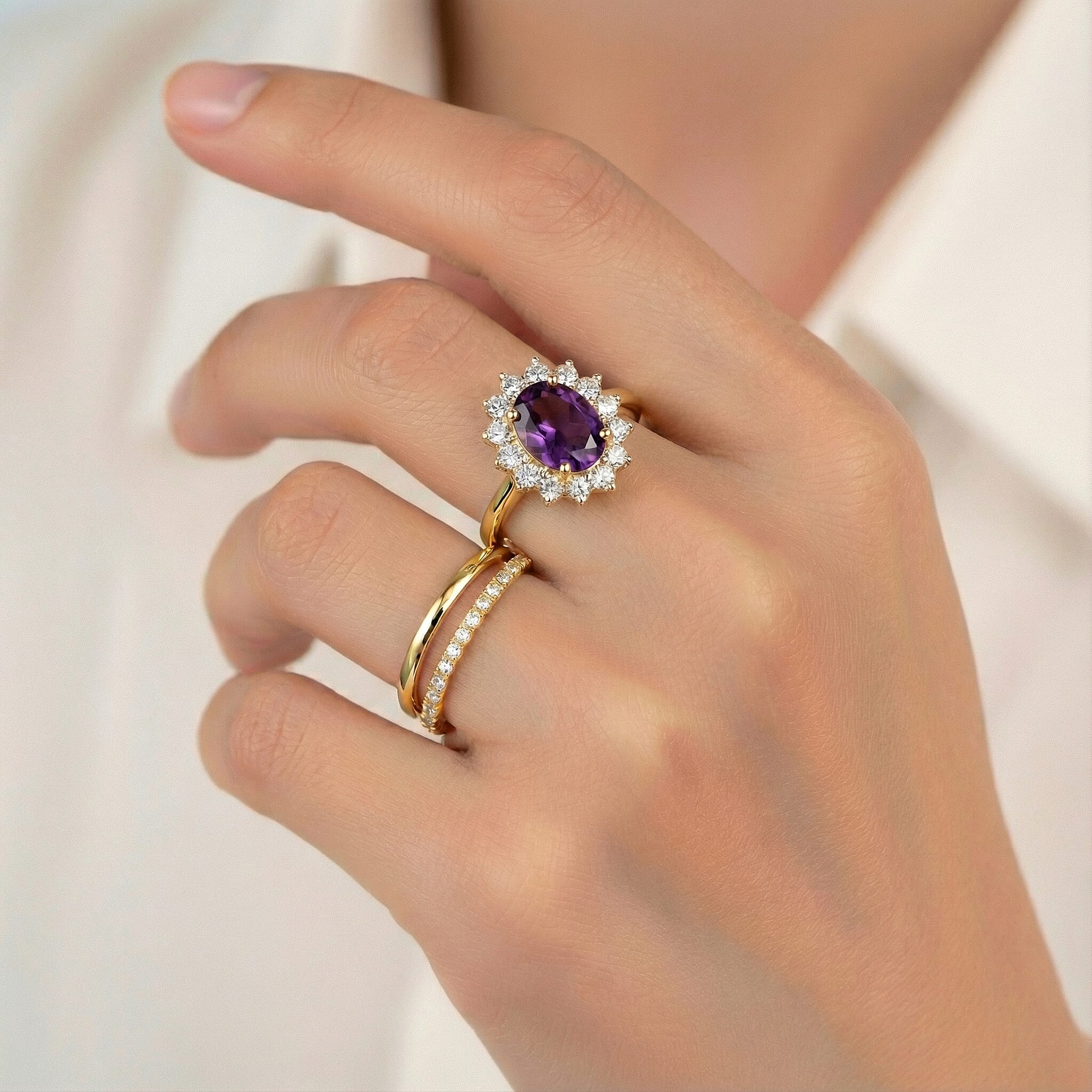 Princess Diana Inspired Halo Ring in Sterling Silver