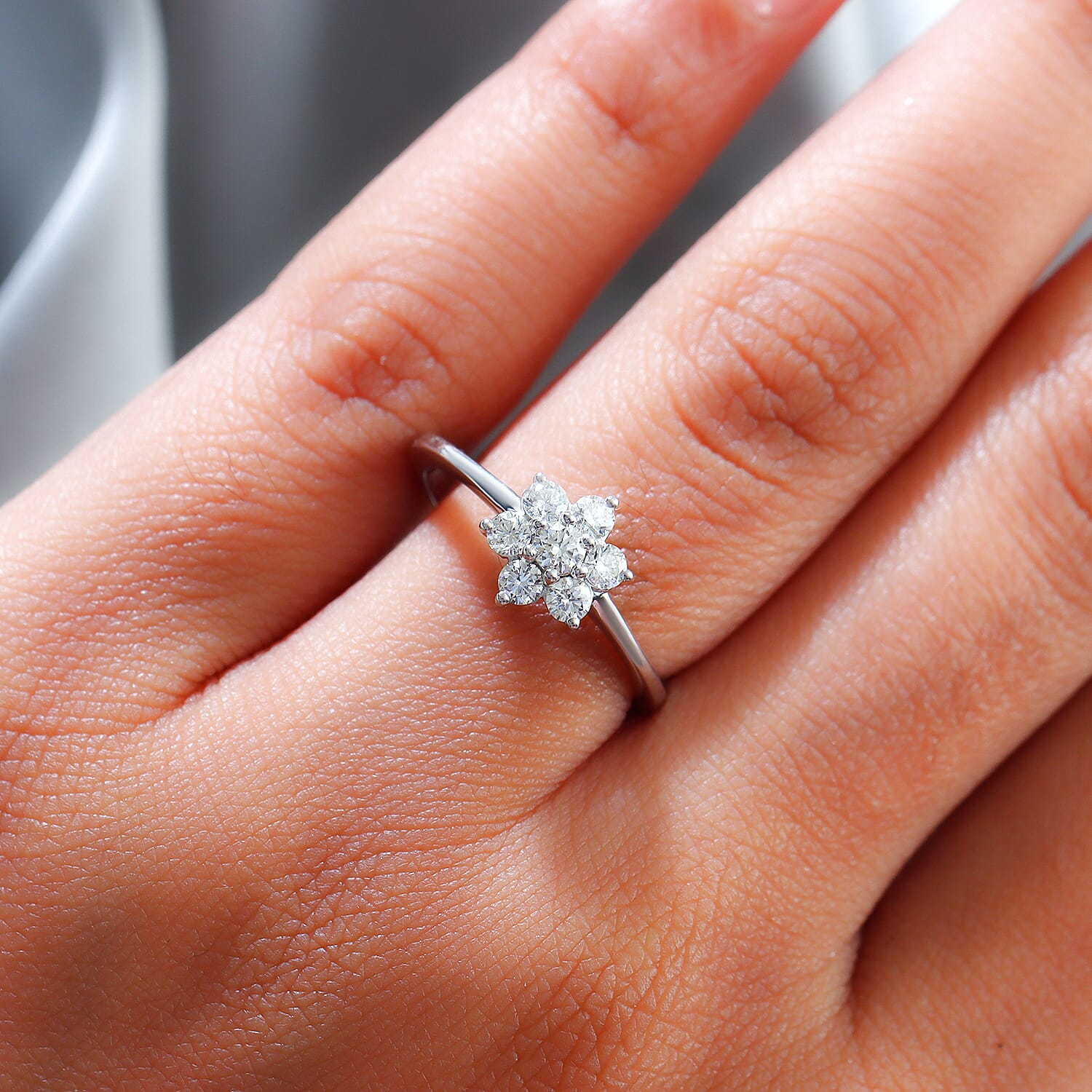 ILIANA 18K White Gold IGI Certified Diamond (SI-G-H) Floral Ring 0.50 Ct.