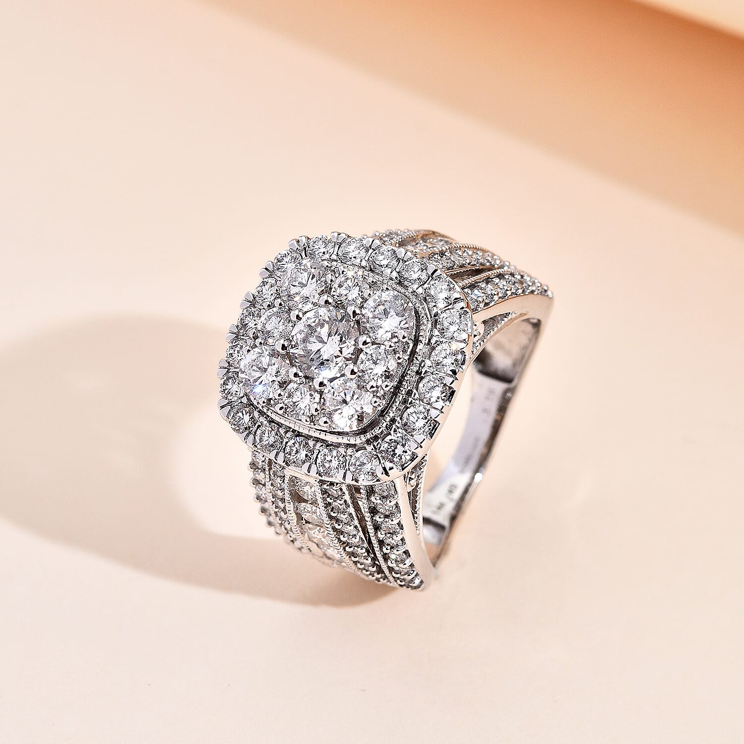 NY Close Out Deal- 14K White Gold White Diamond (SI-I1/G-H) (Center Dia. 0.40 Ct) and Blue Diamond (I2) Cluster Ring 2.00 Ct, Gold Wt. 6.85 Gms