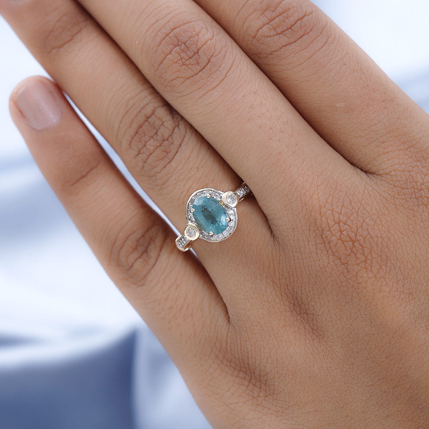 9K Yellow Gold Zambian Emerald and Diamond (G-H) Ring 1.43 Ct.