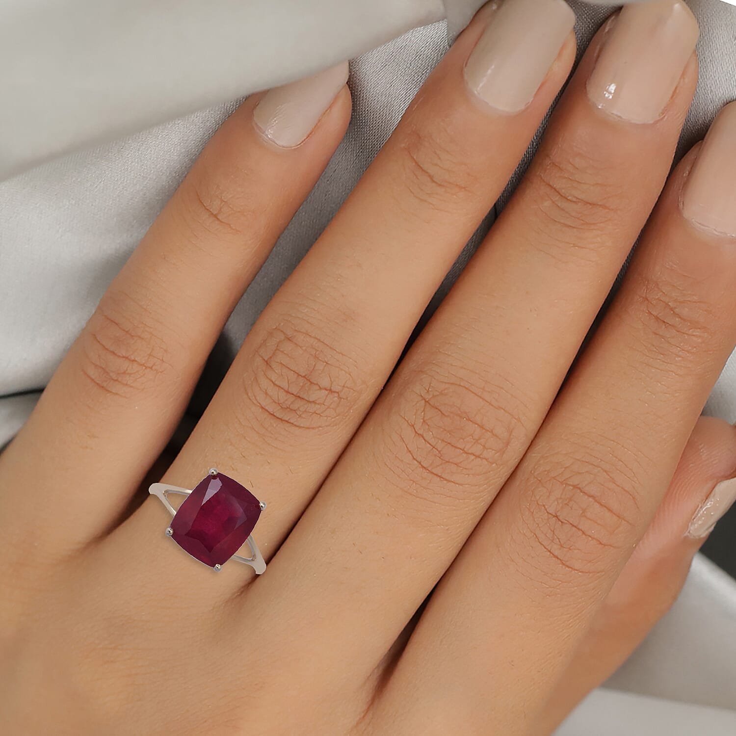 9K Yellow Gold  AAA  African Ruby (FF) Solitaire Ring 8.50 Ct.