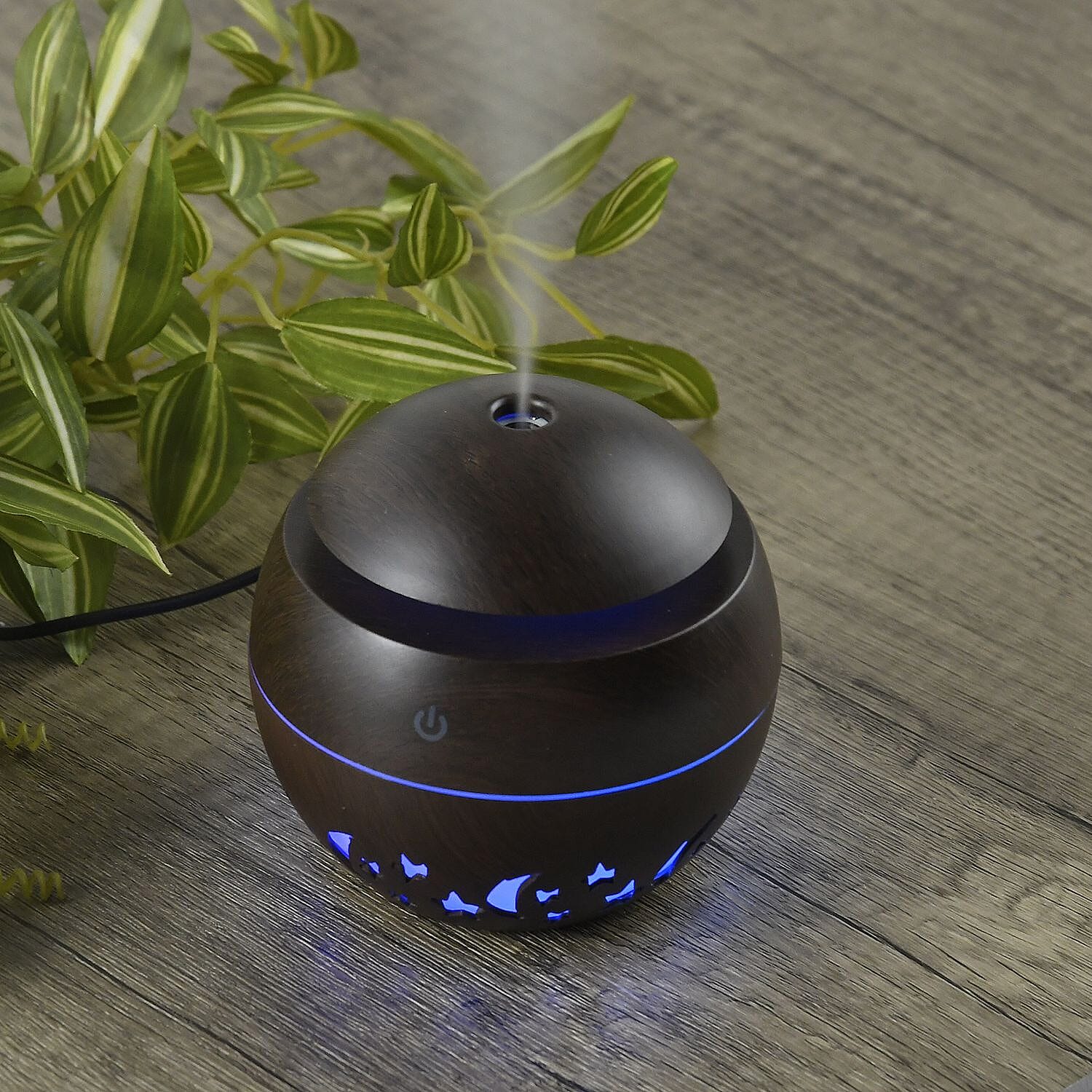 Ultrasonic Aroma Humidifier with LED Light (Size 10x9 cm) - Dark Brown