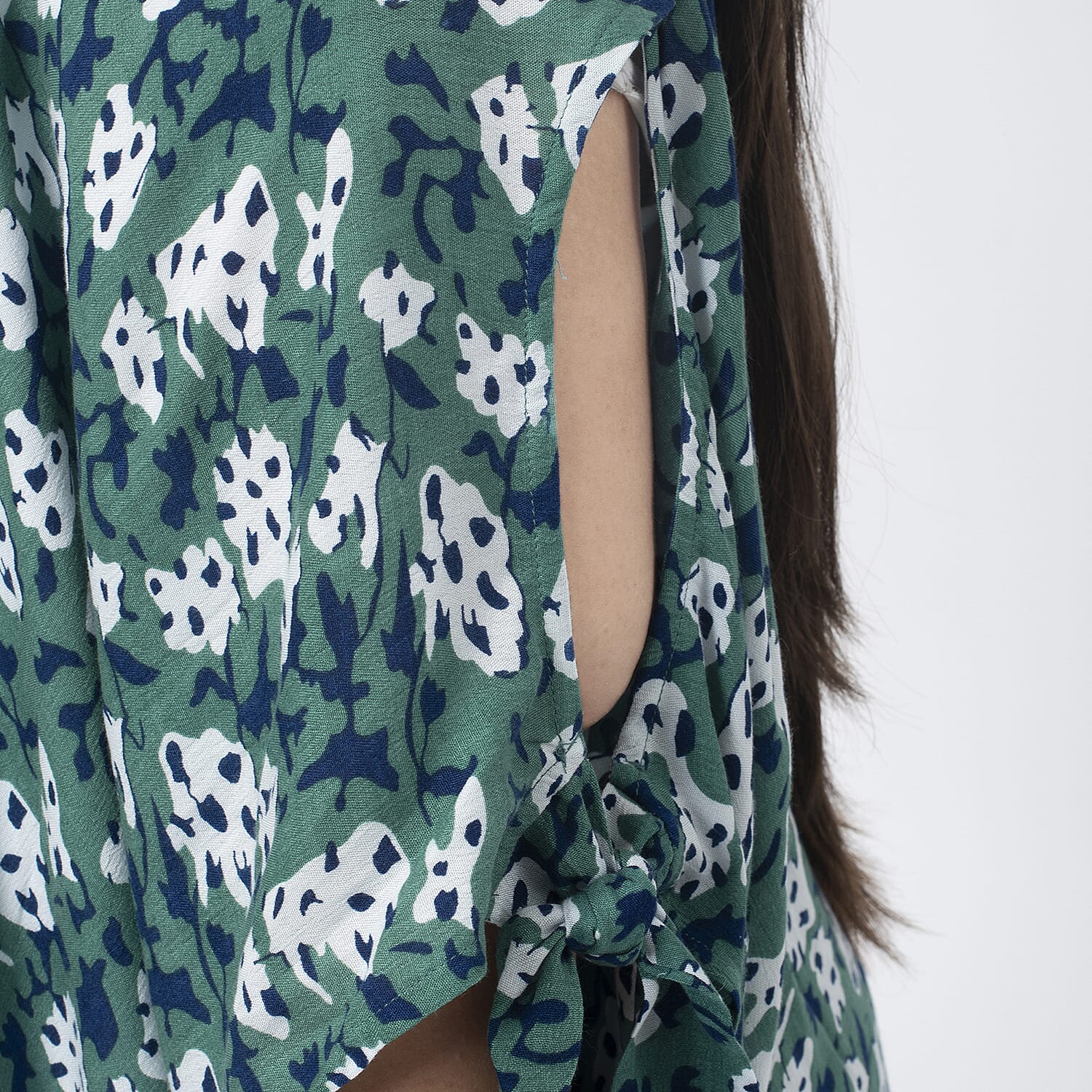 Tamsy Viscose Printed Top (Size 99x1 cm) - Brown & Brown