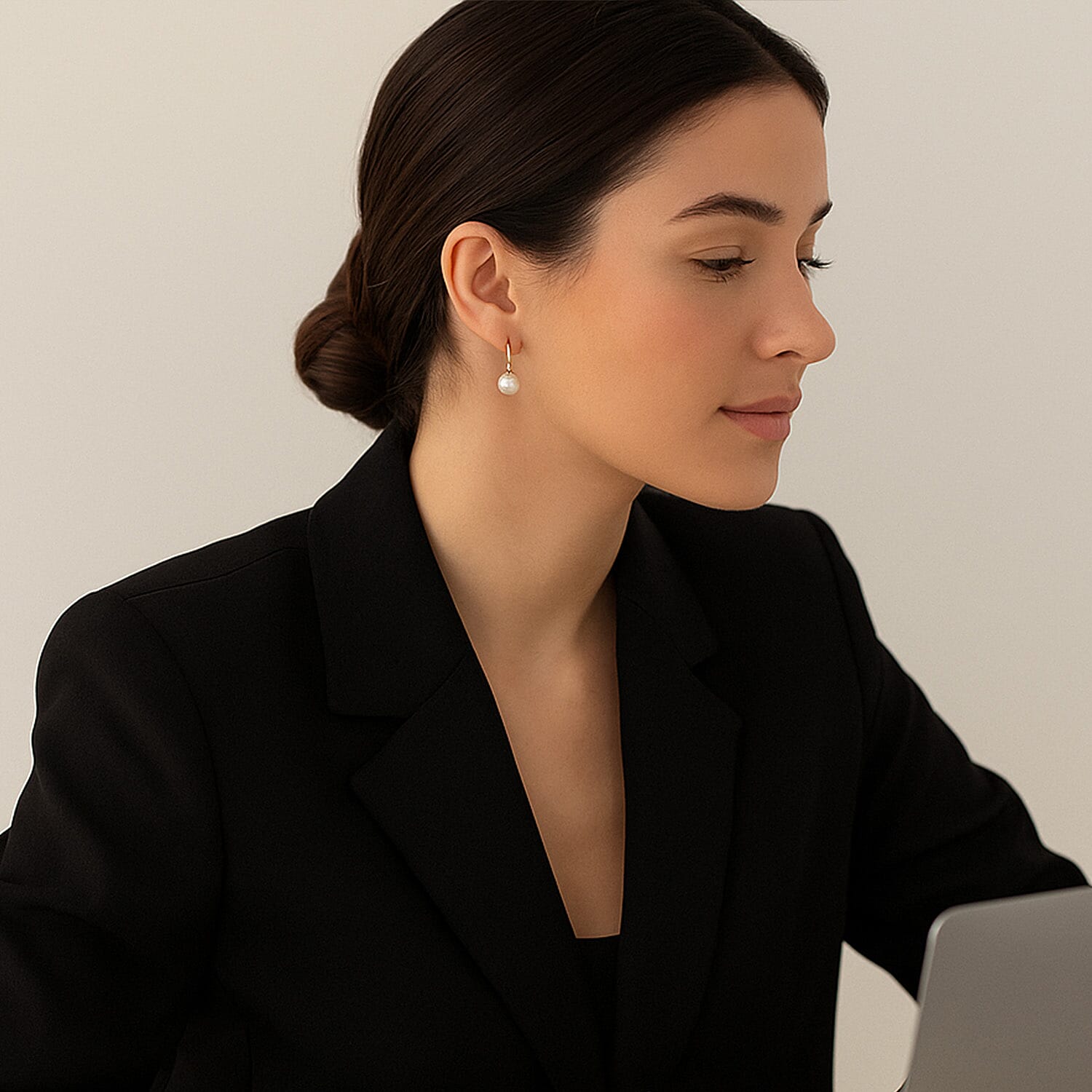 9K Yellow Gold  Earring,  Gold Wt. 0.32 Gms