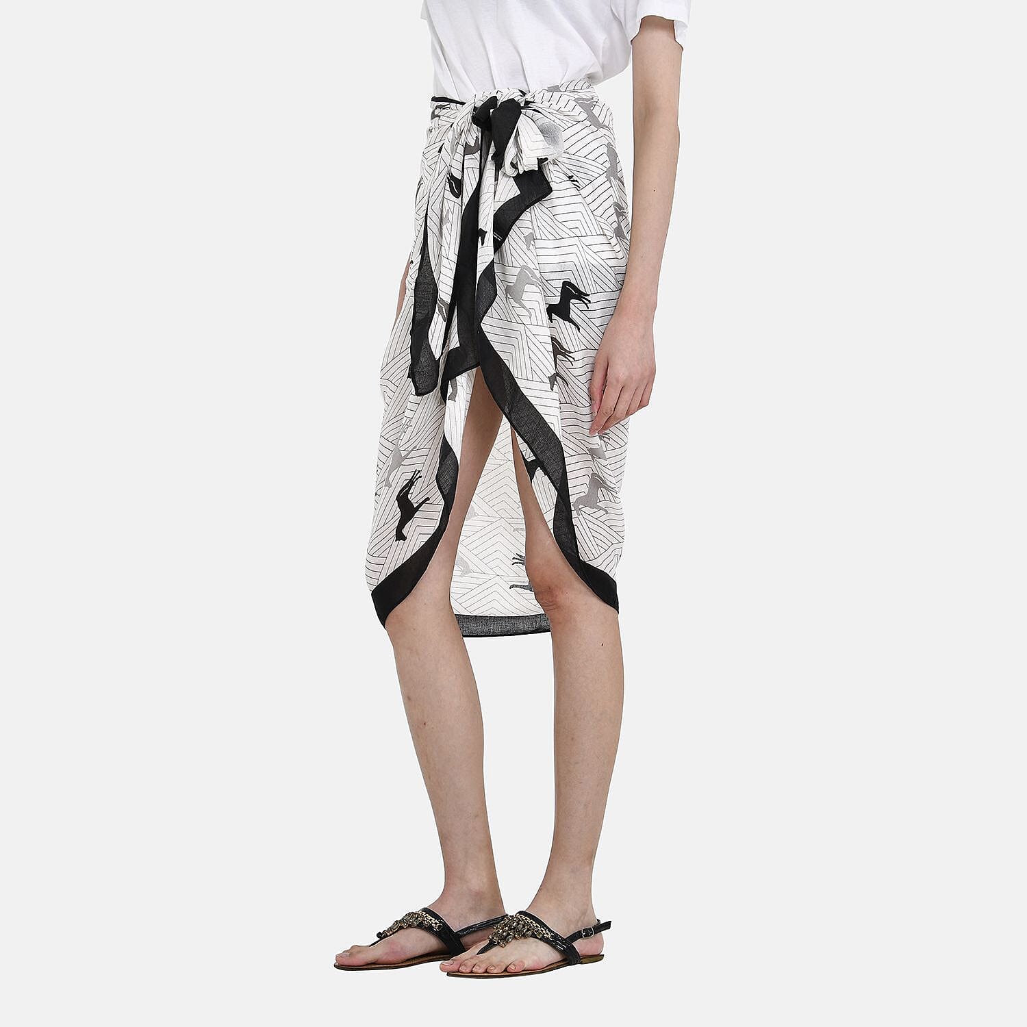 Close Out 100% Viscose Horse Print Sarong-Scarf (Size 180x85 cm) - White & Black