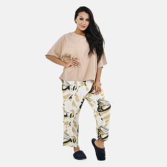 https://tjcuk.sirv.com/Products/74/9/7490052/Tamsy-100-Viscose-Loungewear-Sets-Size-L-16-18-Khaki-Brown-White_7490052.jpg?w=342&h=342