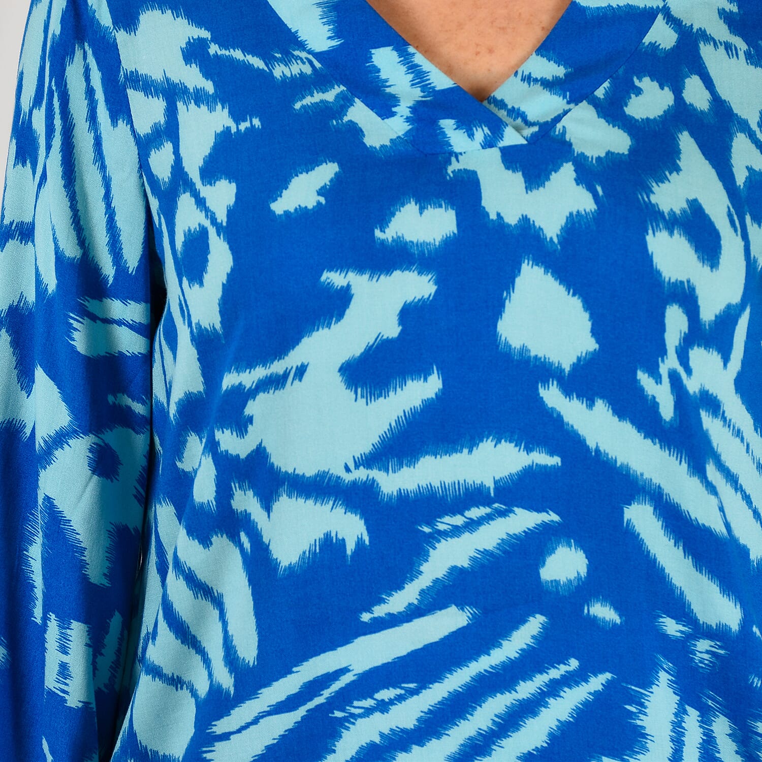 100% Viscose Long Sleeves Abstract Top (Size M) - Orange