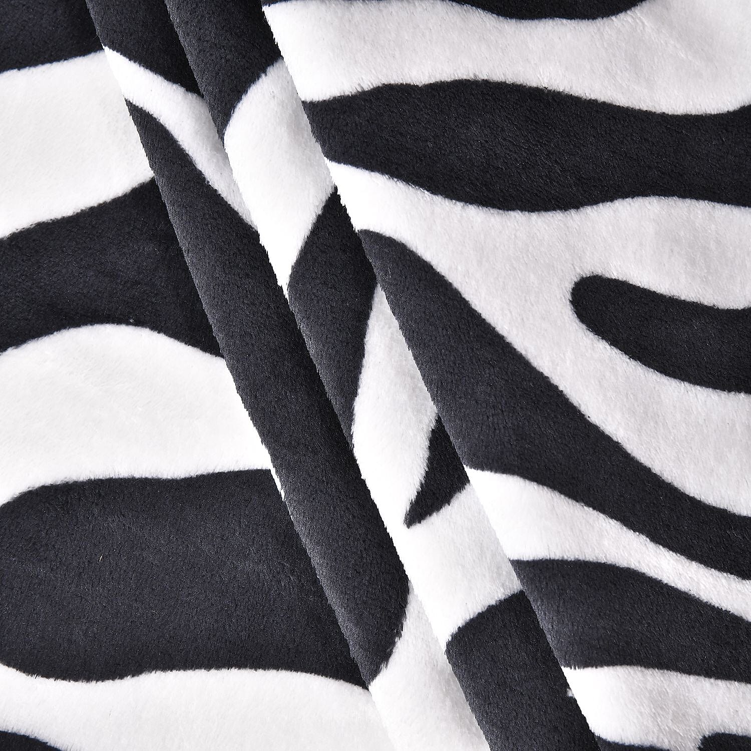 Super Soft Zebra Pattern Big Size Blanket (200x150 cm) - Black - White