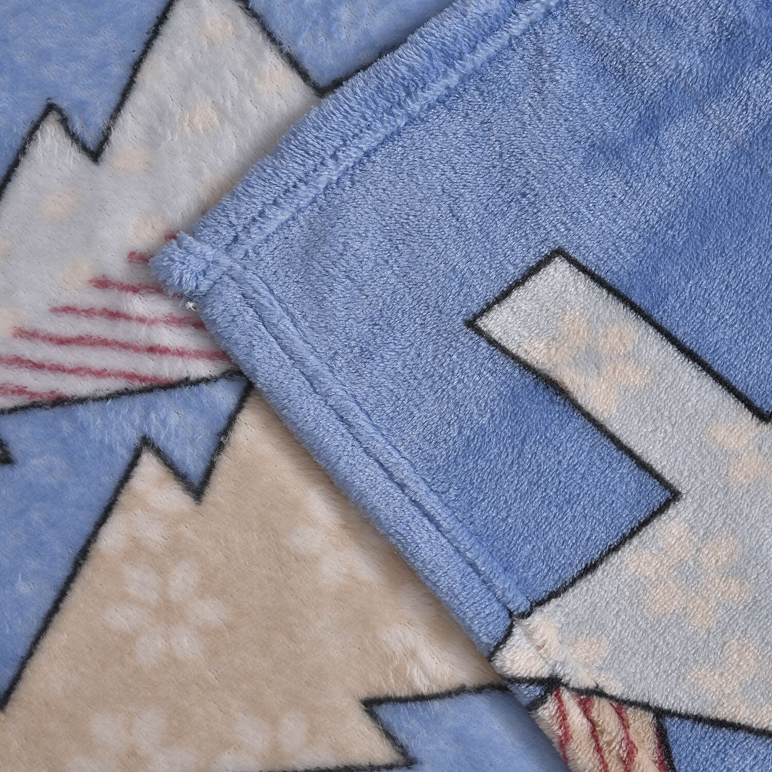 Super Soft Christmas Tree Pattern Big Size Blanket (200 X 150 cm) - Blue
